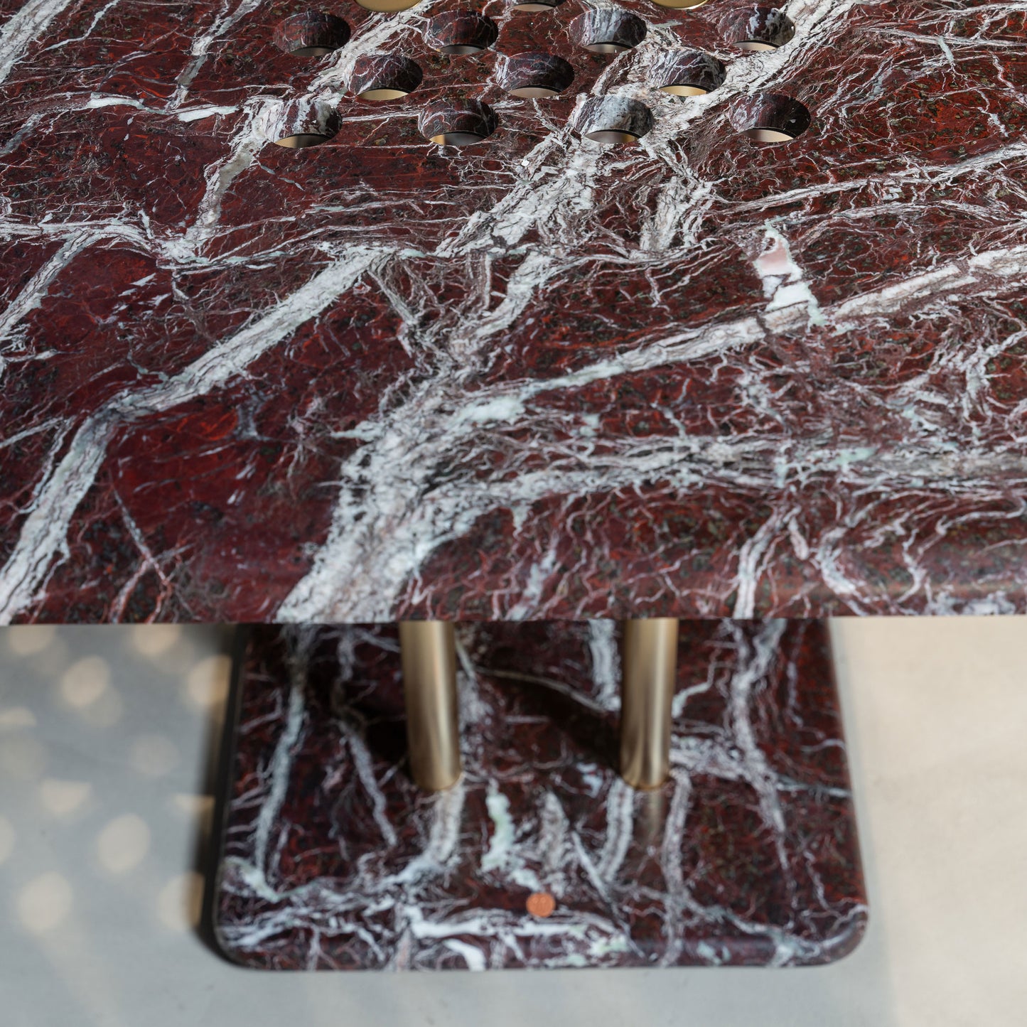 Orma Dining Table