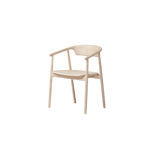 Leva Chair