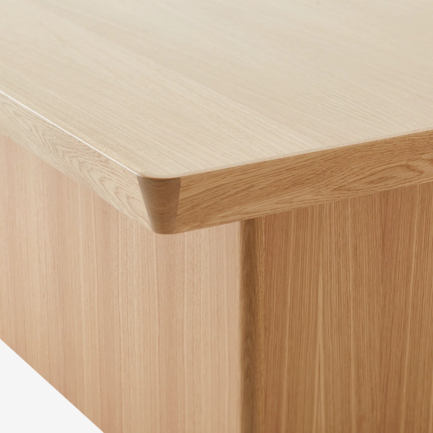 Pavilion Dining Table