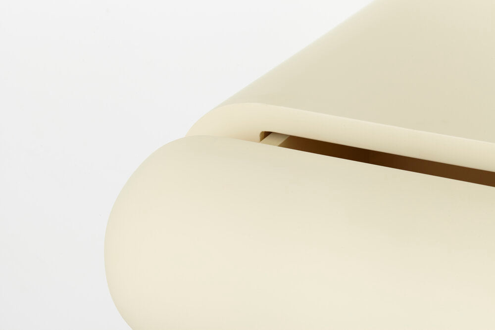 Roly-Poly Cantilever Drawer