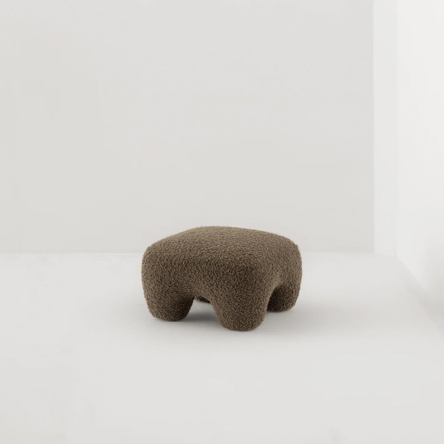 Gummy Footstool