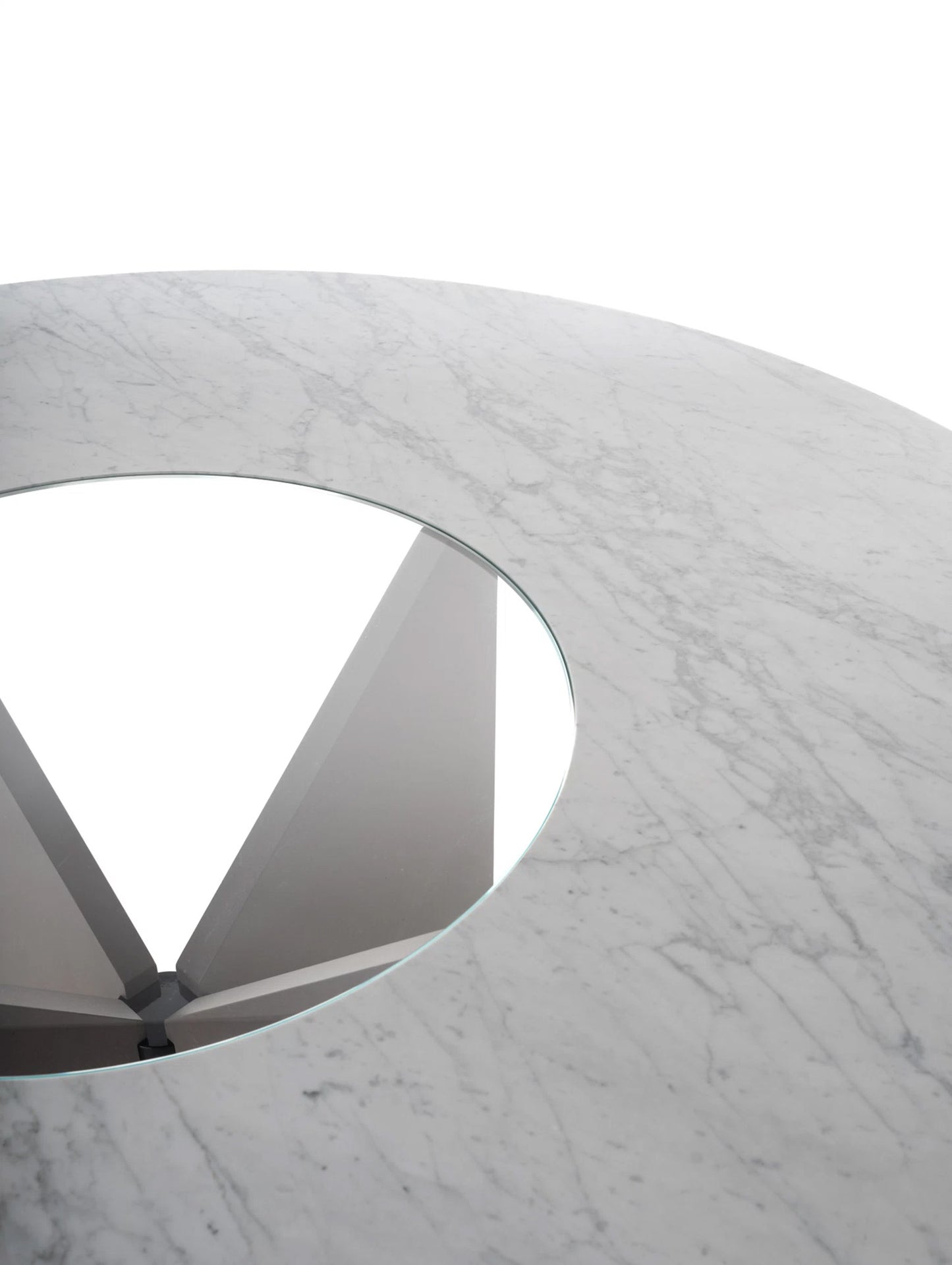 Saturno Dining Table