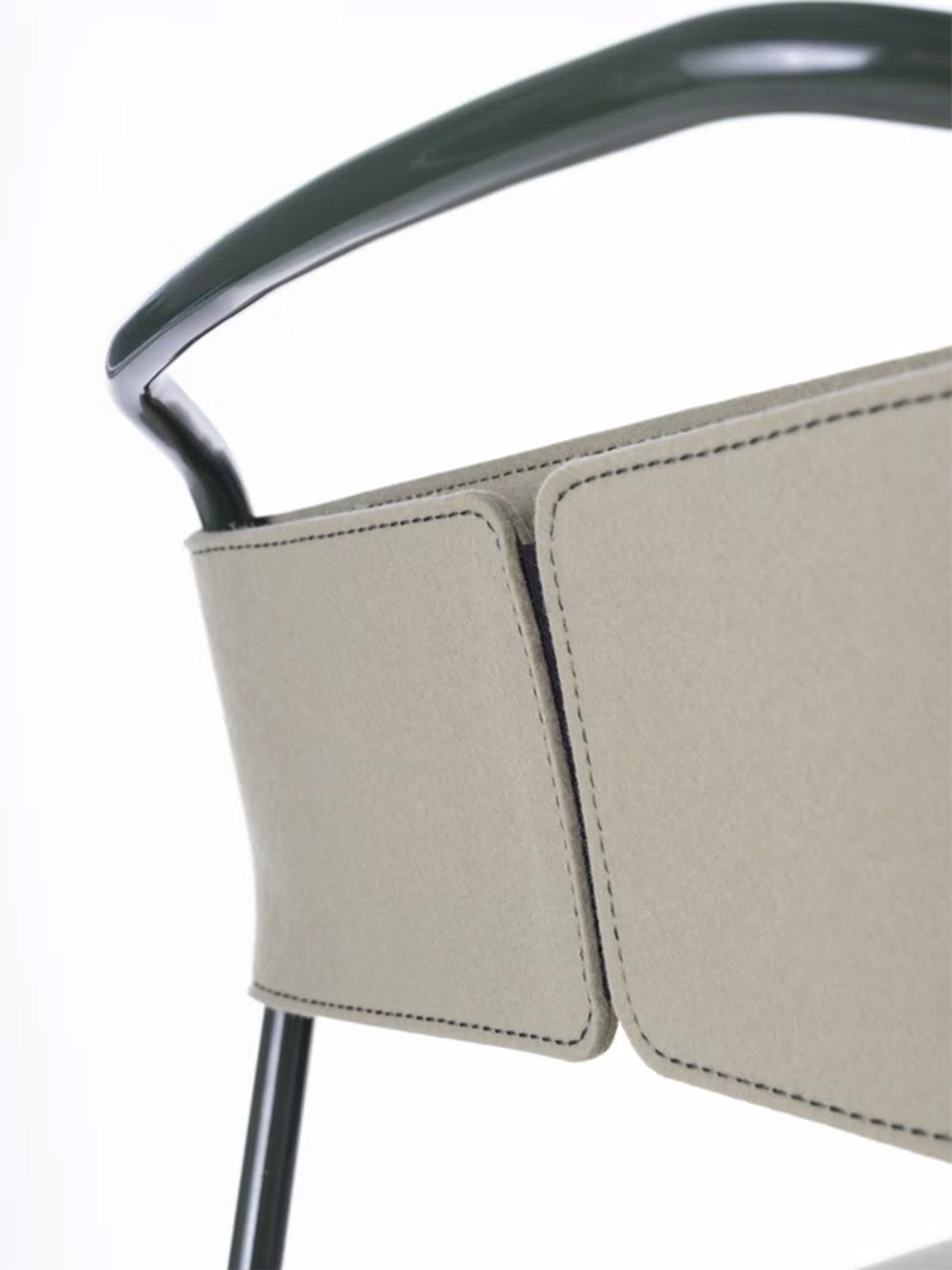 B-kini Chair