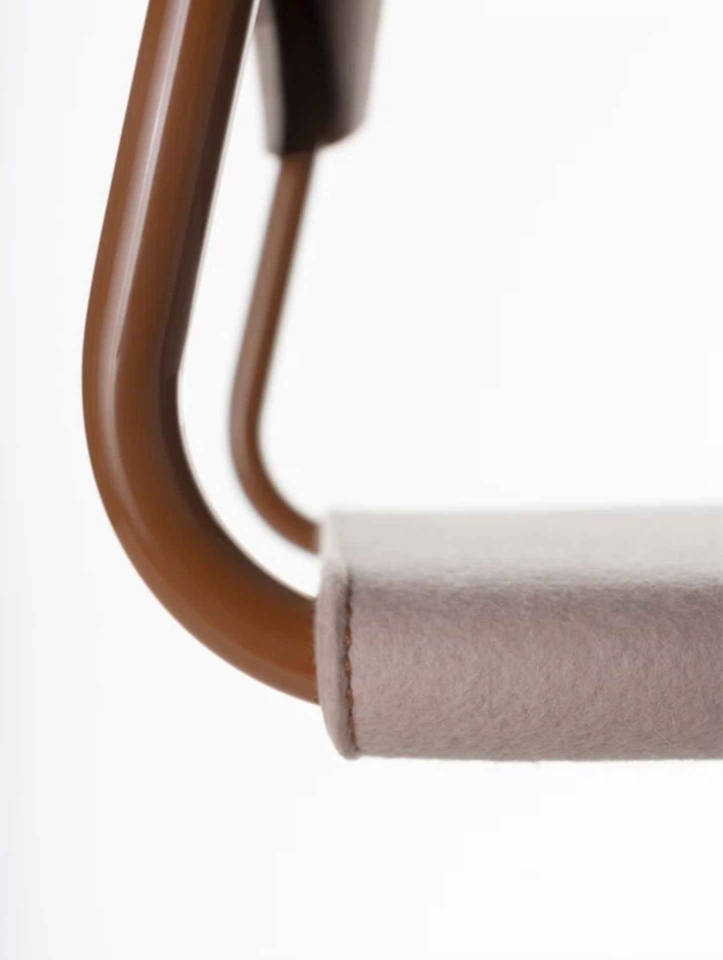 B-kini Chair