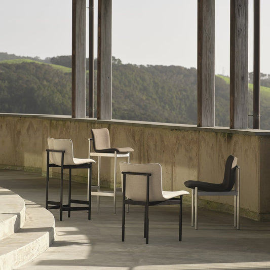 Cadre: Resident’s New Collaboration with ASCA - District Furniture