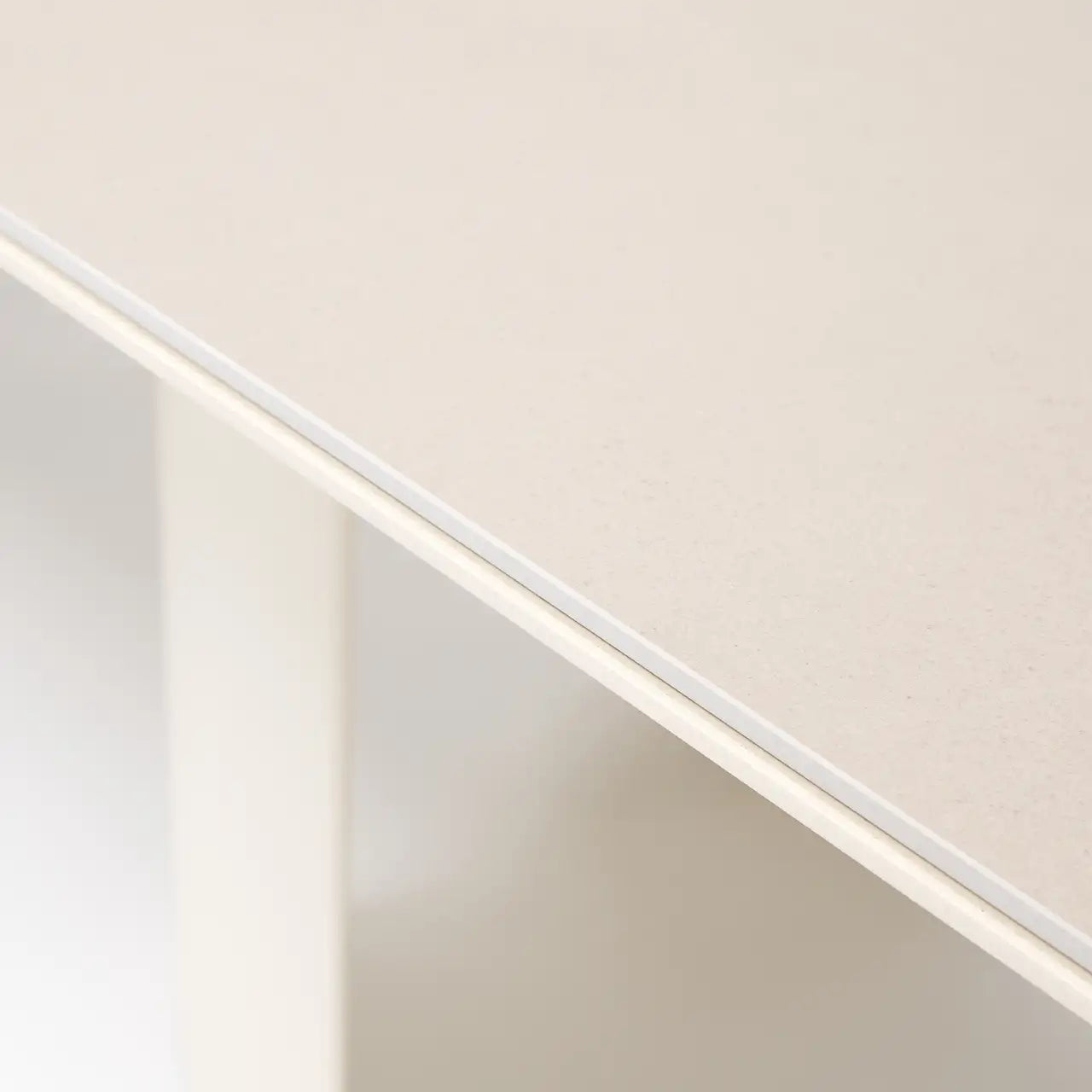Naca Square Table