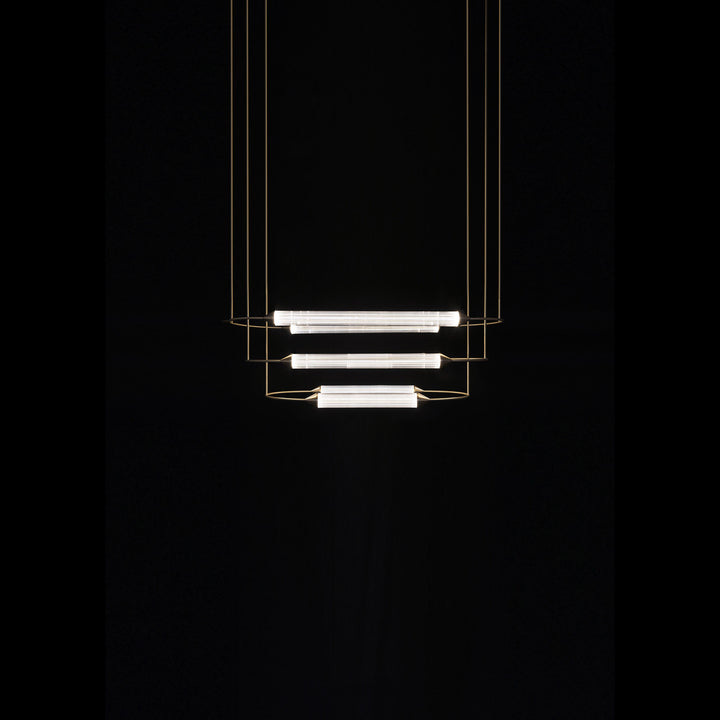 Cirque Chandelier Gradient