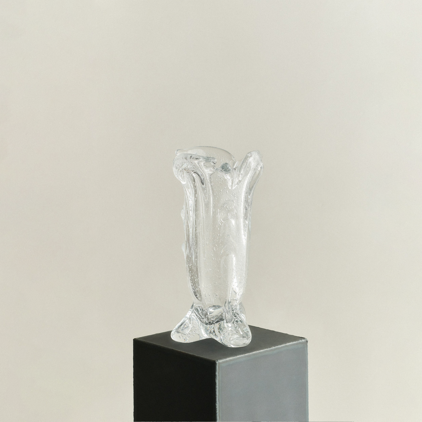 S.R. Vintage Drape Glass Vase