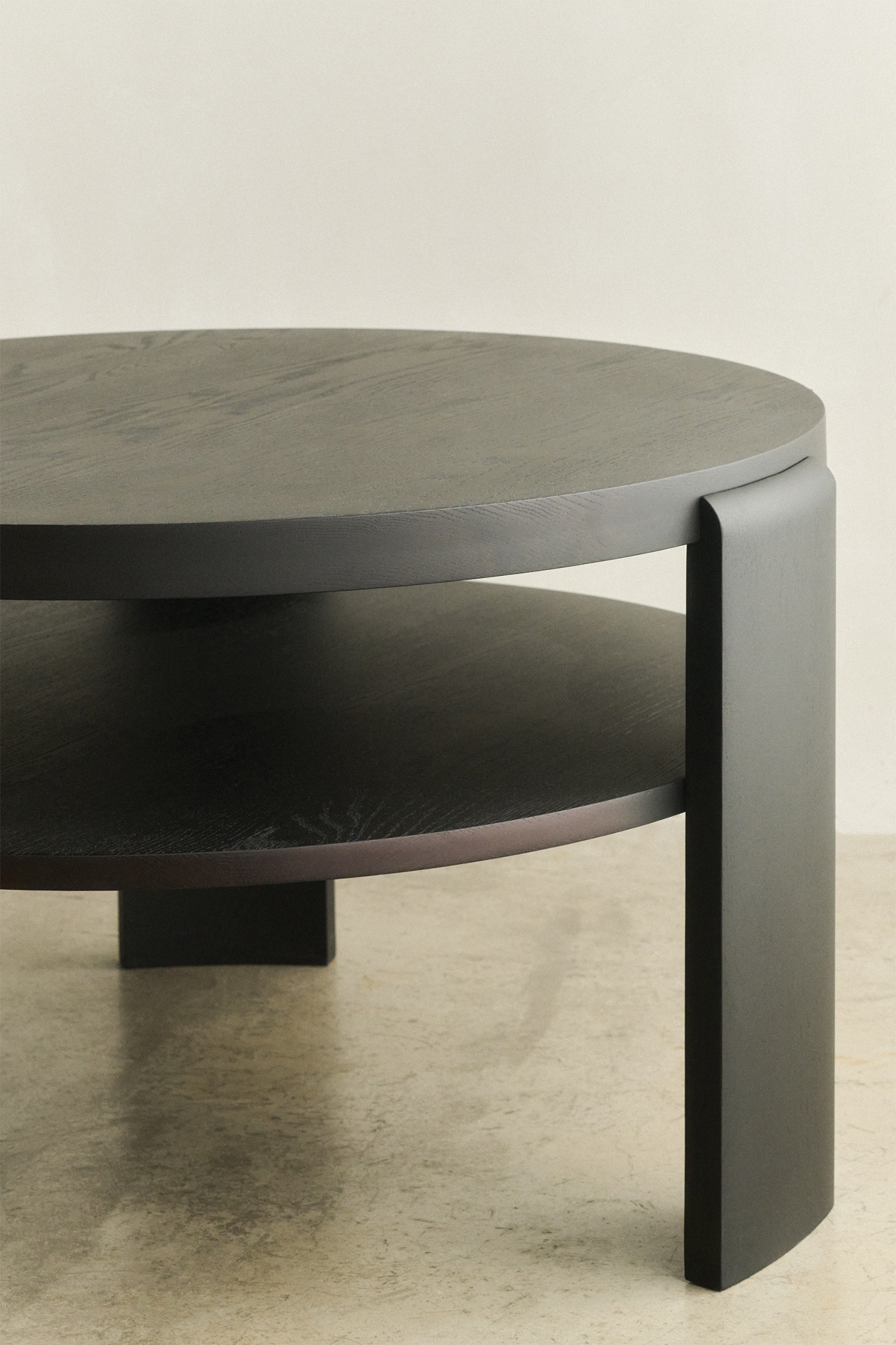 Spina Lounge Table