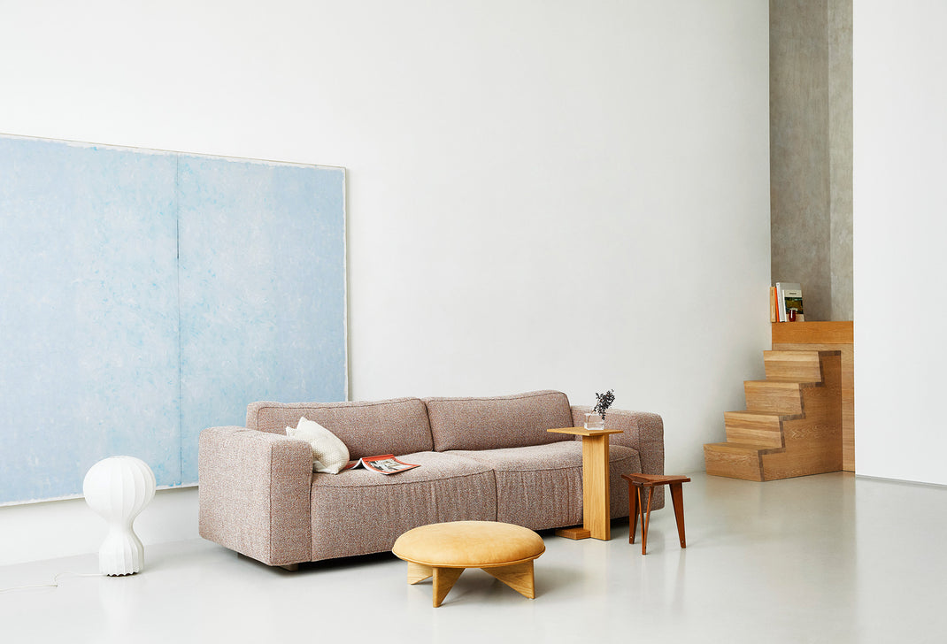 Note (Design Studio) – District Furniture