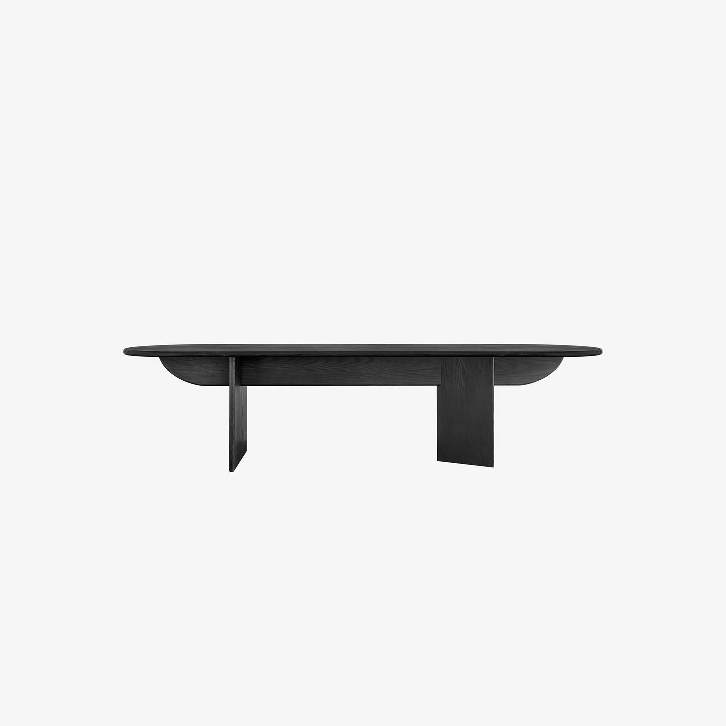 Pillabout Dining Table