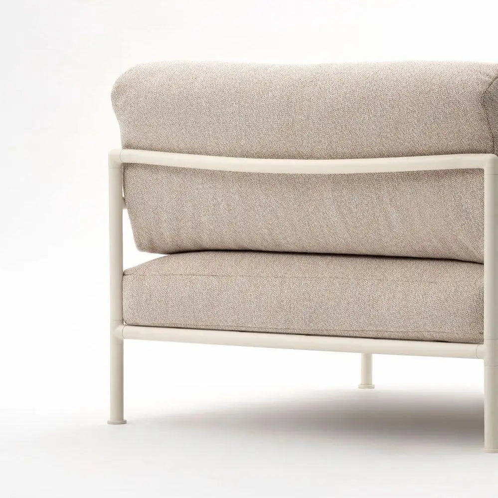 Roè Armchair