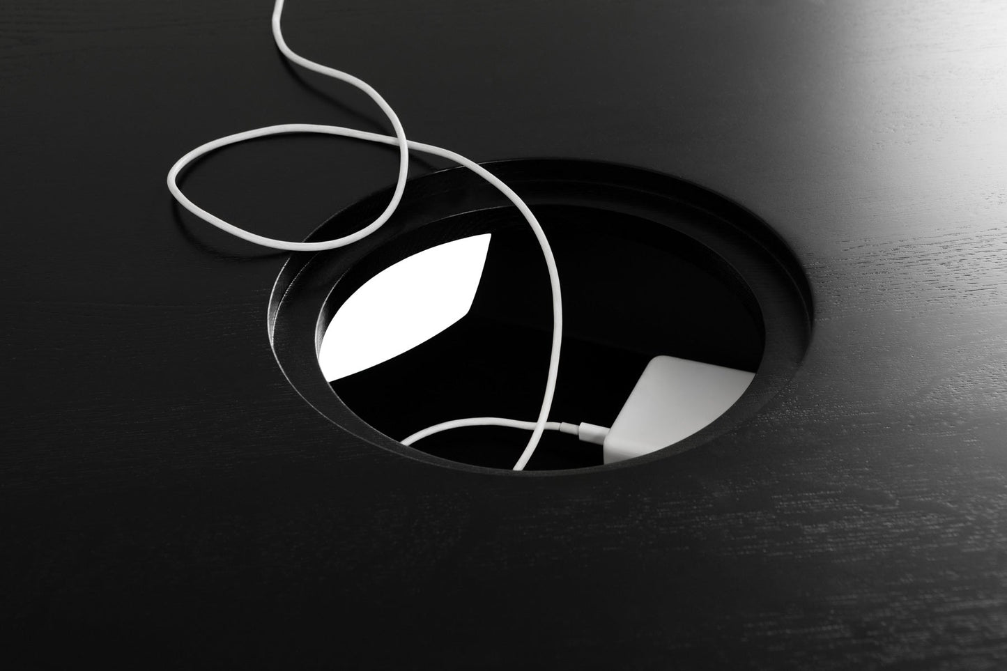 Alle Round Media Table - District Furniture
