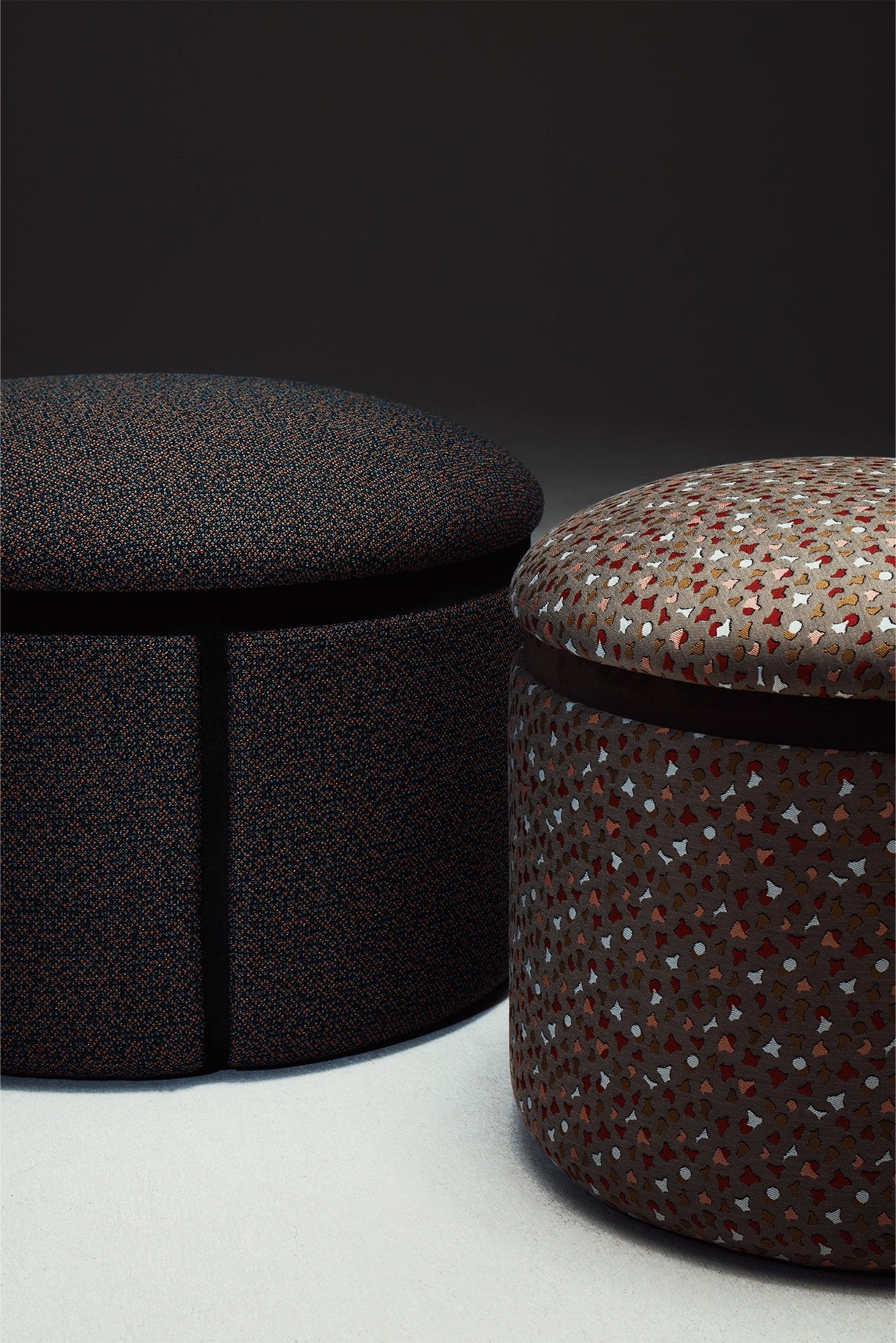 Amazone Pouf - District Furniture