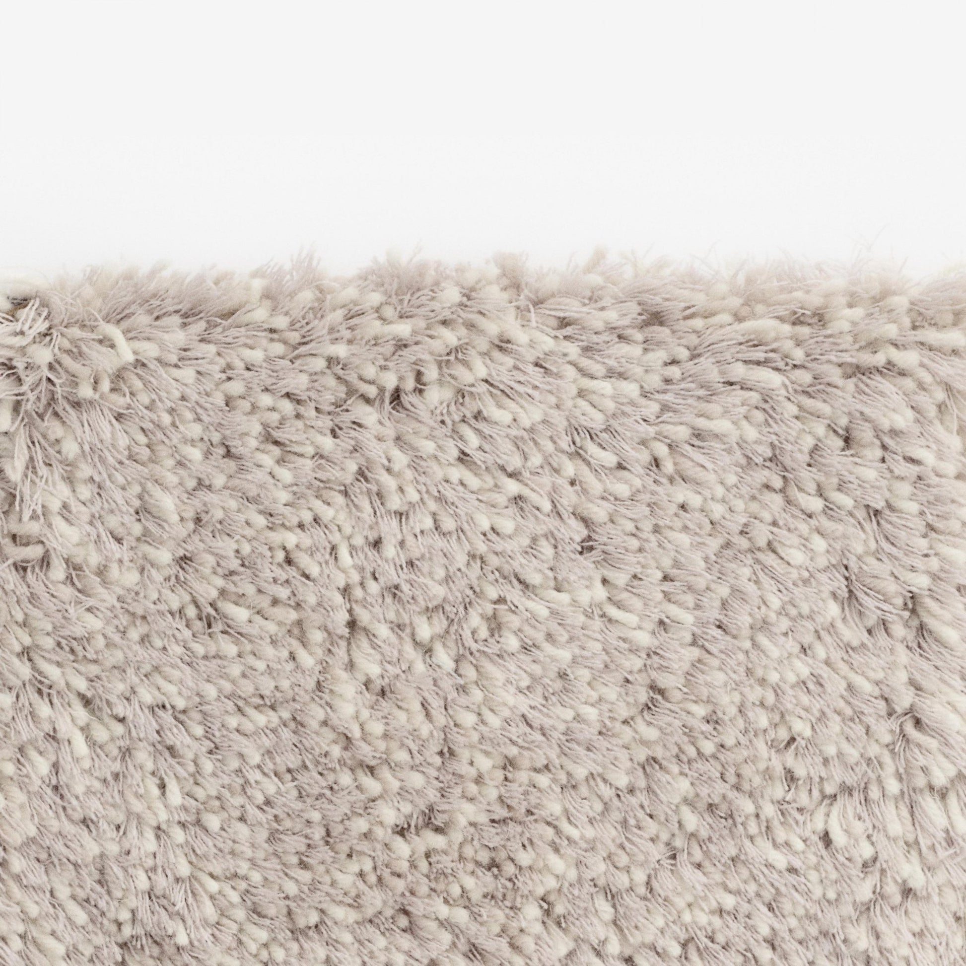 Bravoure 35 Rug - District Furniture