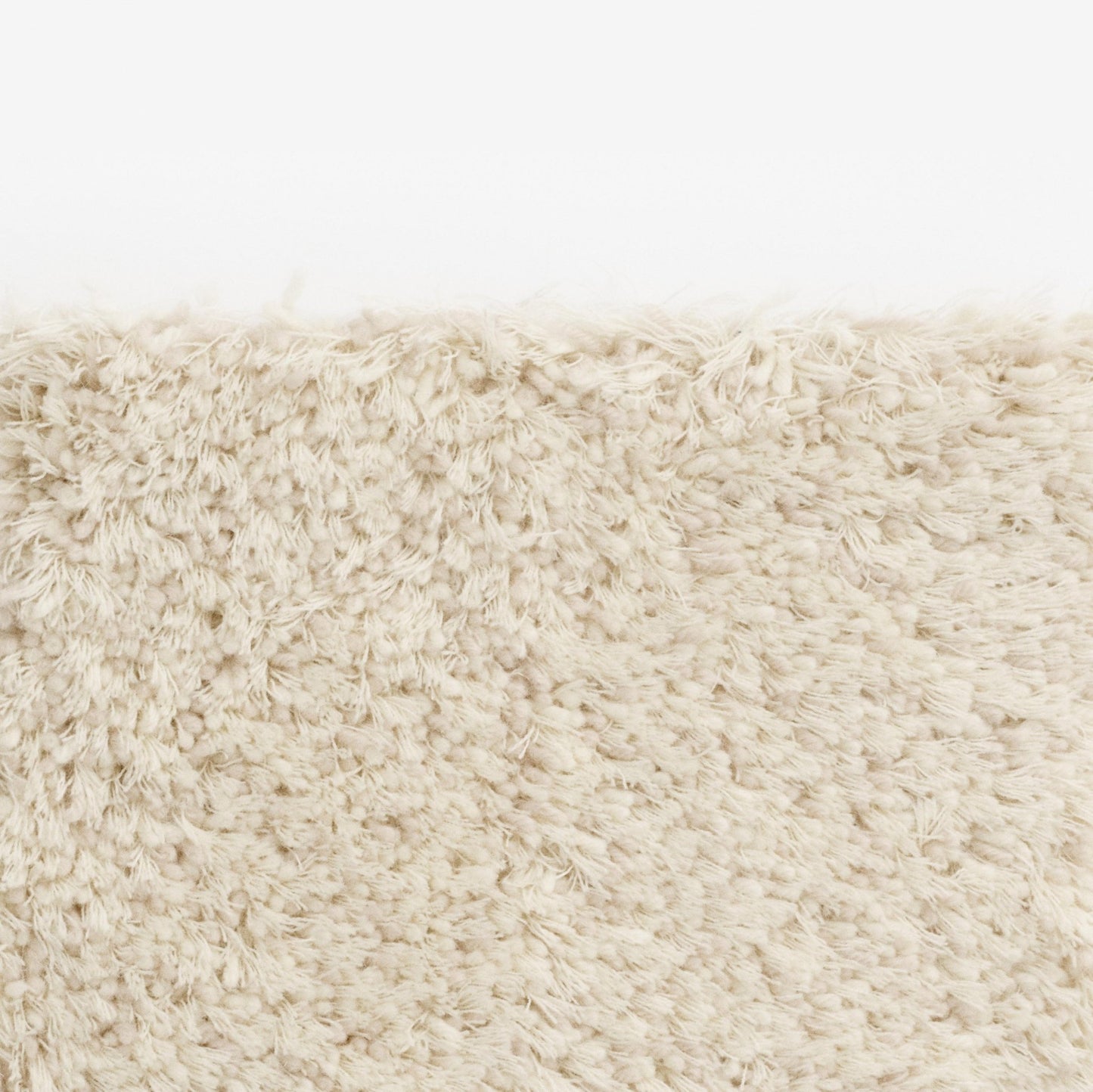 Bravoure 35 Rug - District Furniture