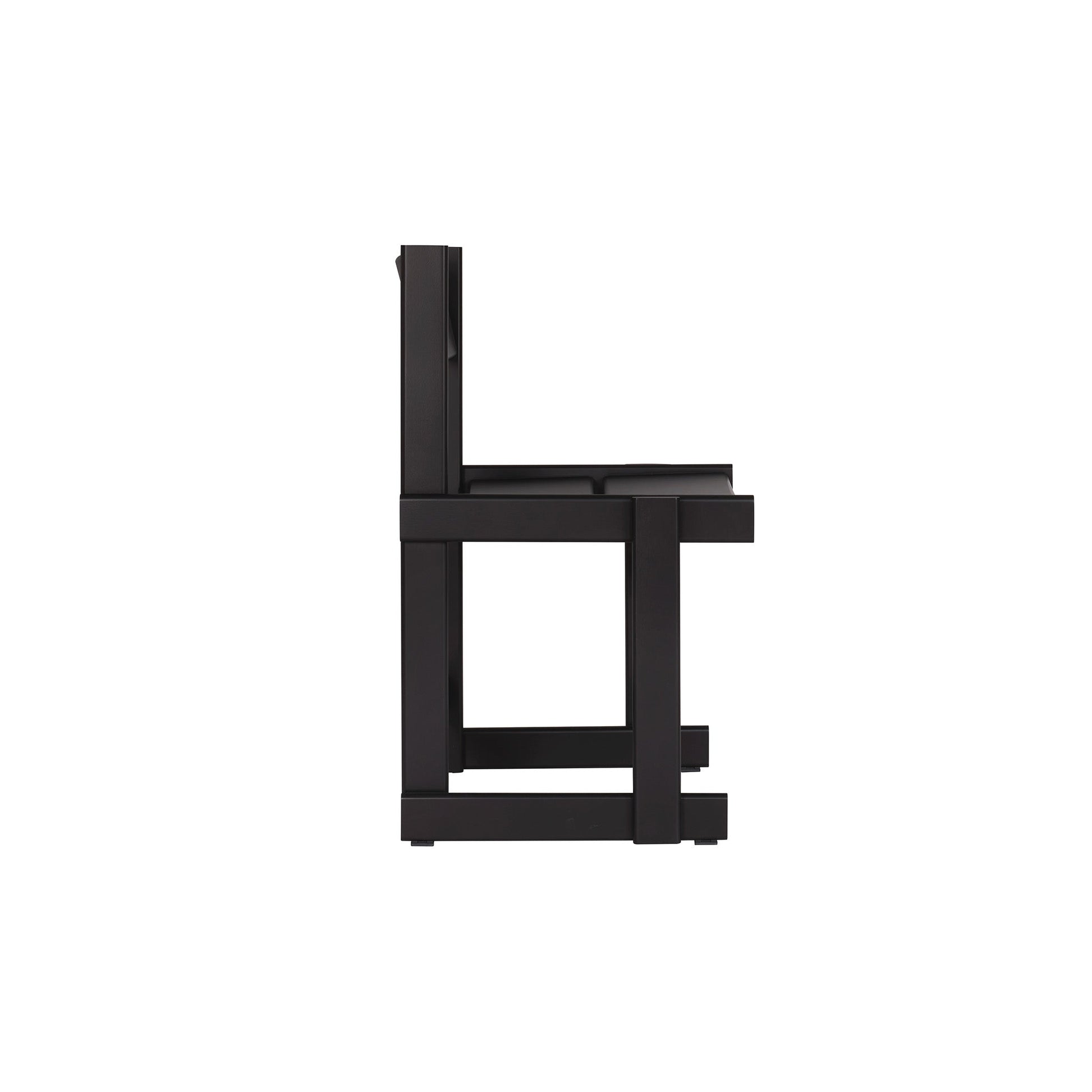 Bullnose Chair - District Furniture