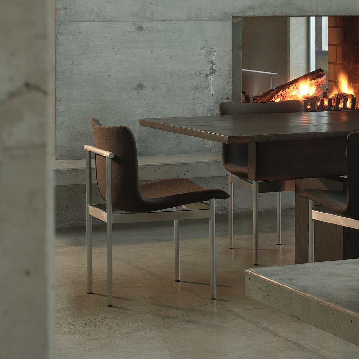 Cadre Chair - District Furniture