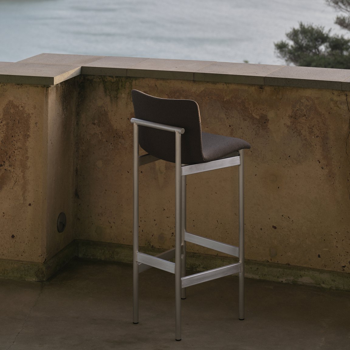 Cadre Stool - District Furniture