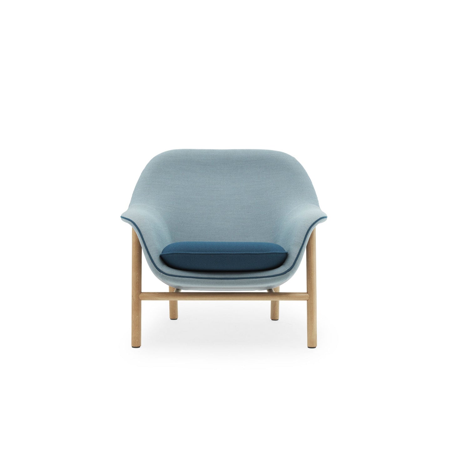 Drape Loungechair Low - Oak - District Furniture