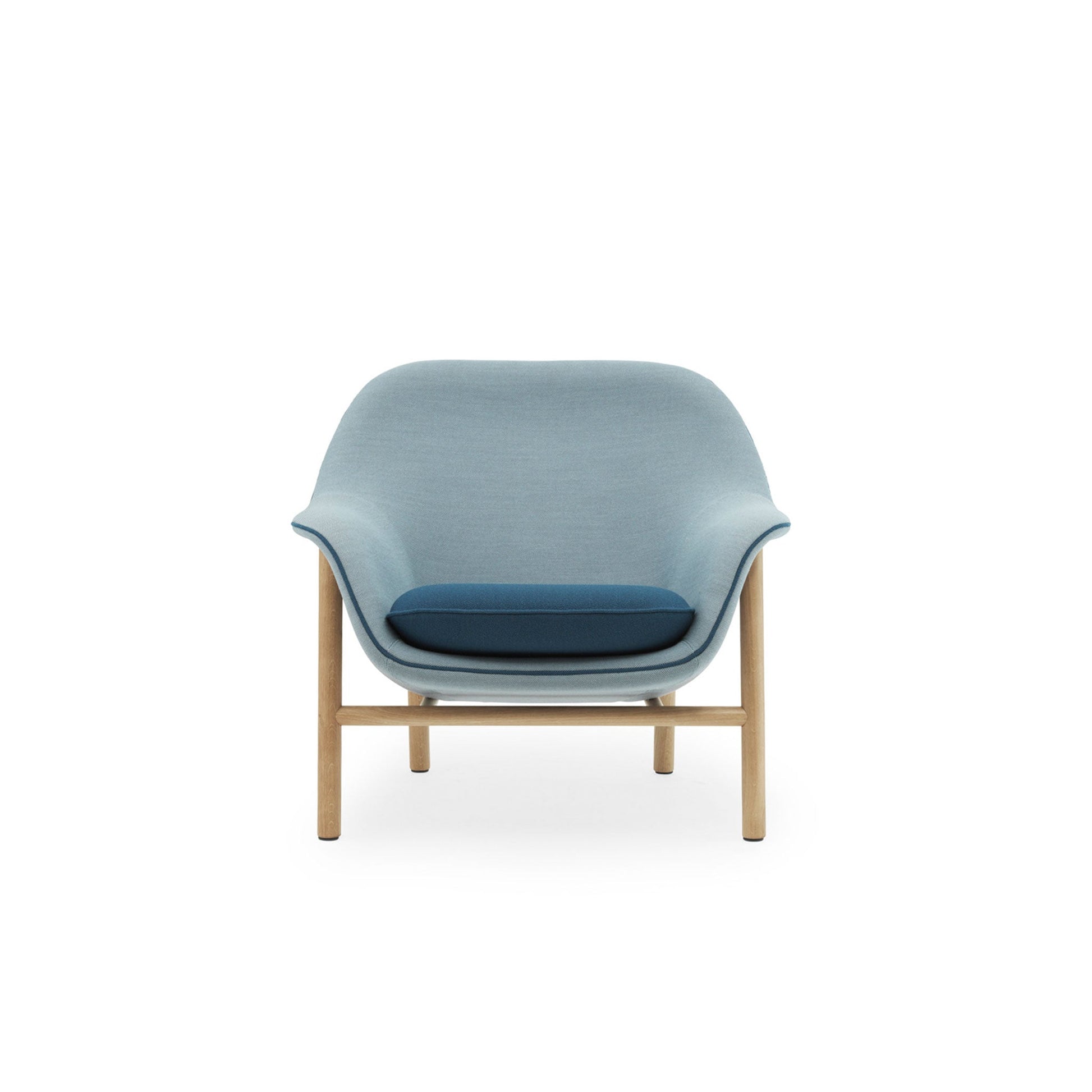 Drape Loungechair Low - Oak - District Furniture