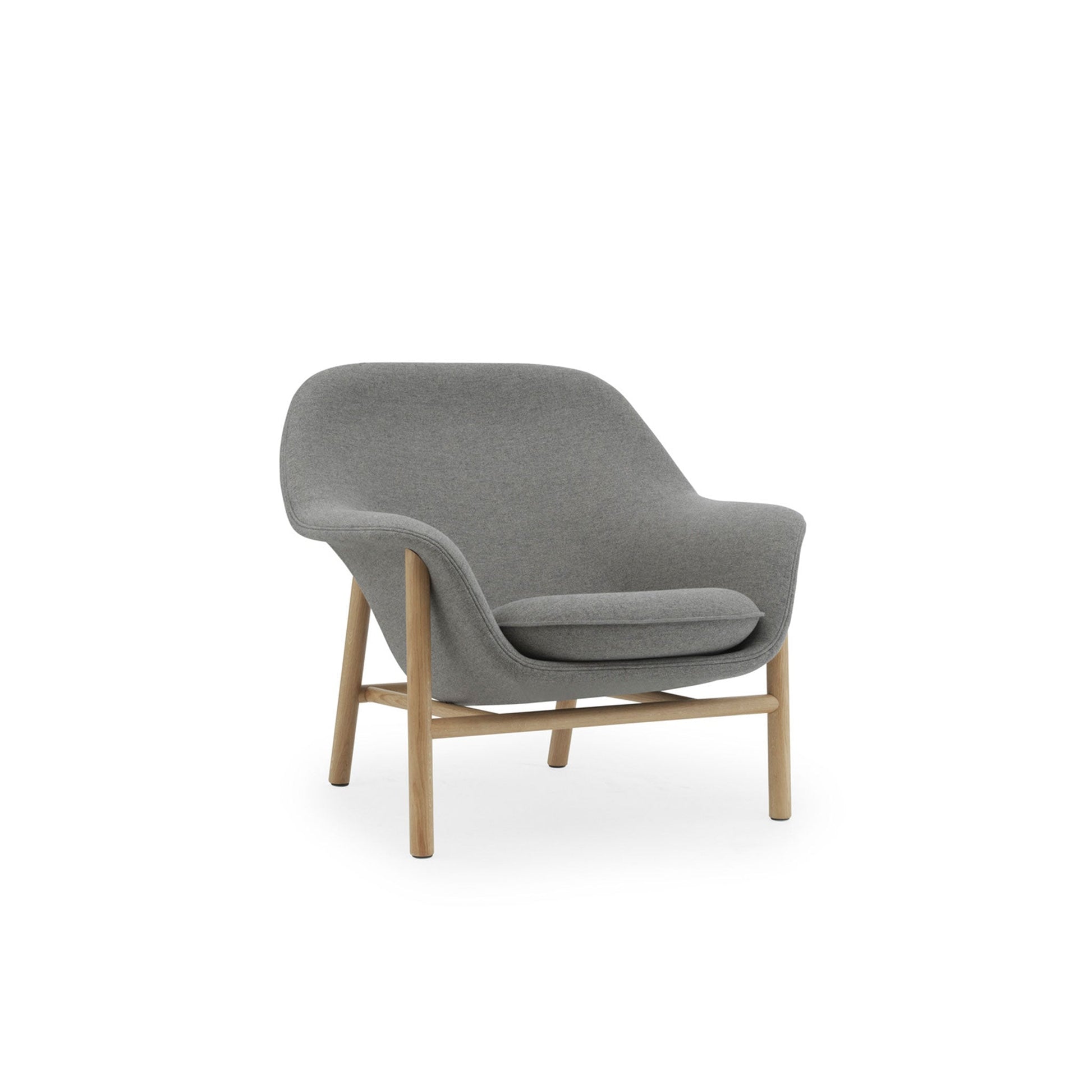 Drape Loungechair Low - Oak - District Furniture
