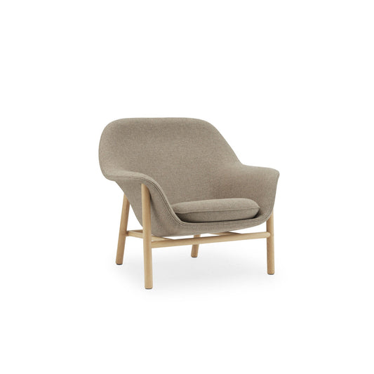 Drape Loungechair Low - Oak - District Furniture