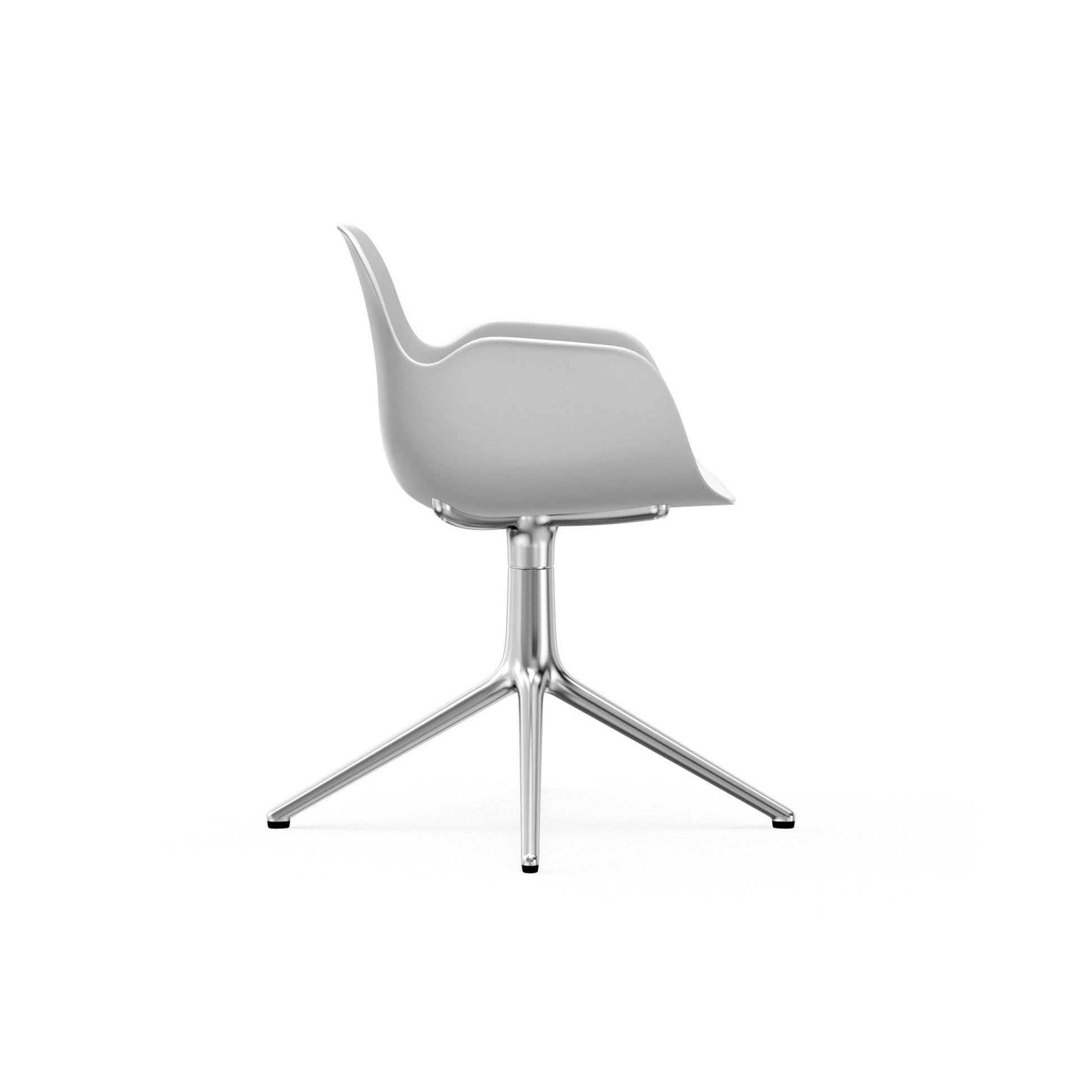 Form Armchair Swivel 4L - District Furniture