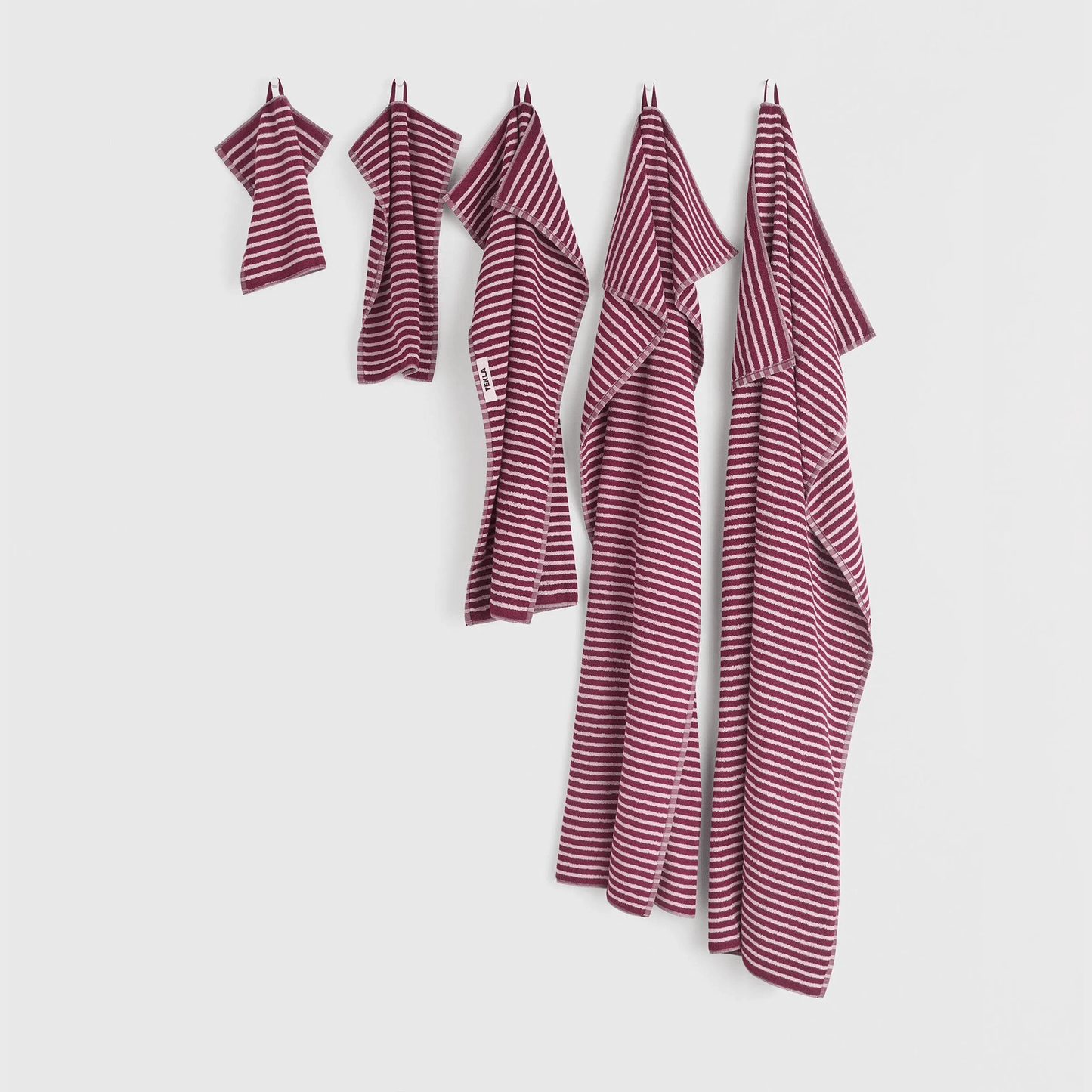 Hand Towel - District Furniture