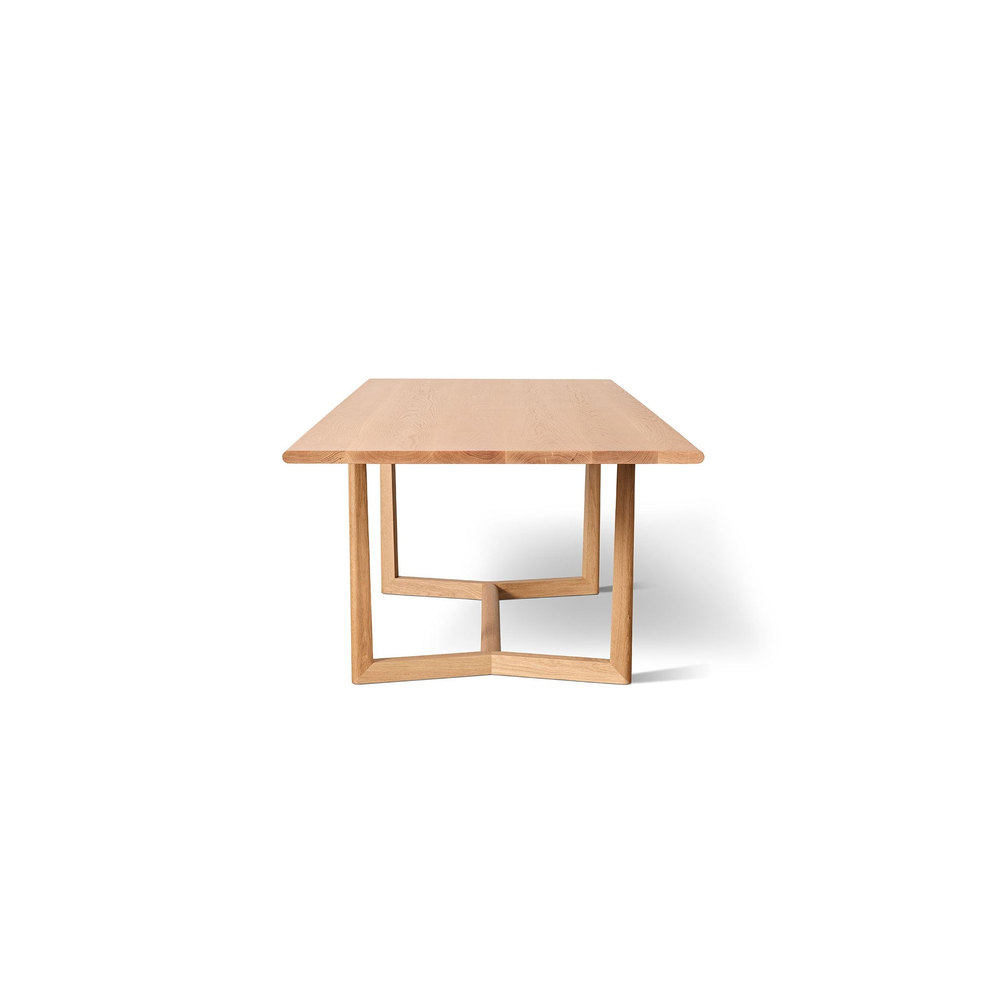 Harry Table - District Furniture