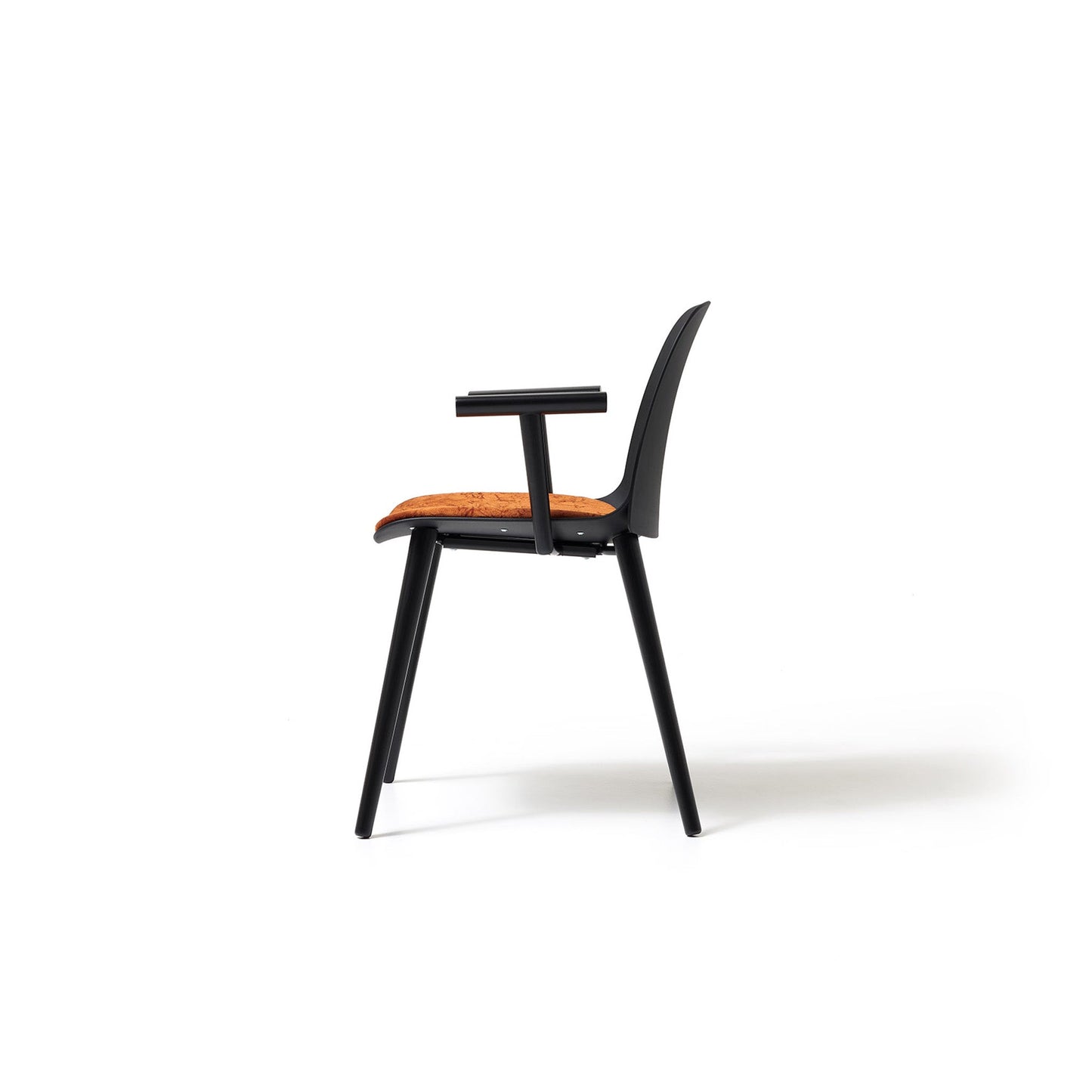 Kire Visitor Chair with Arms - District Furniture