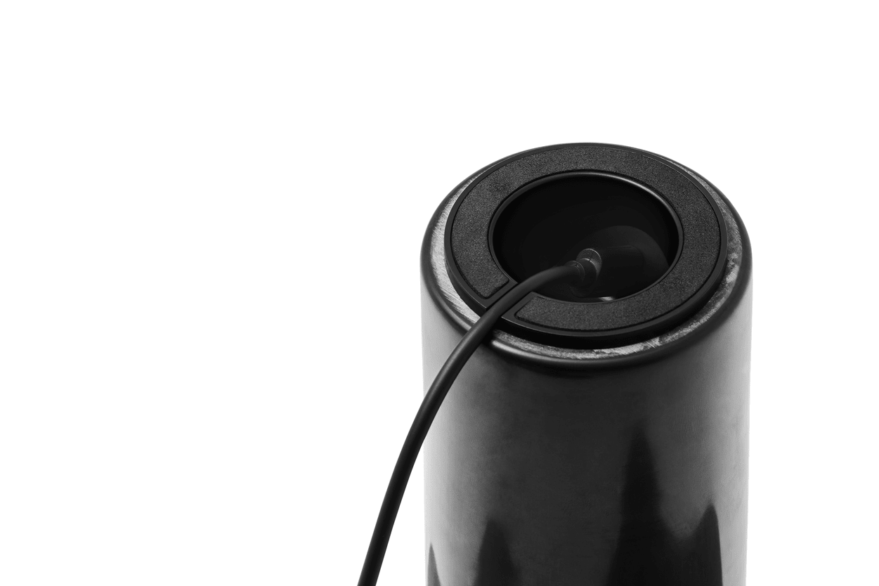 Kizu Portable Table Lamp - District Furniture