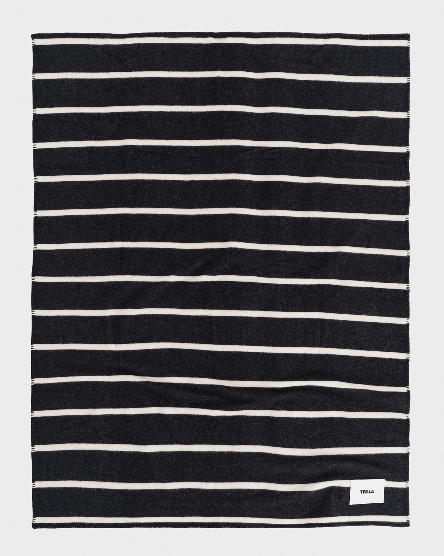 Lambswool Blanket - District Furniture