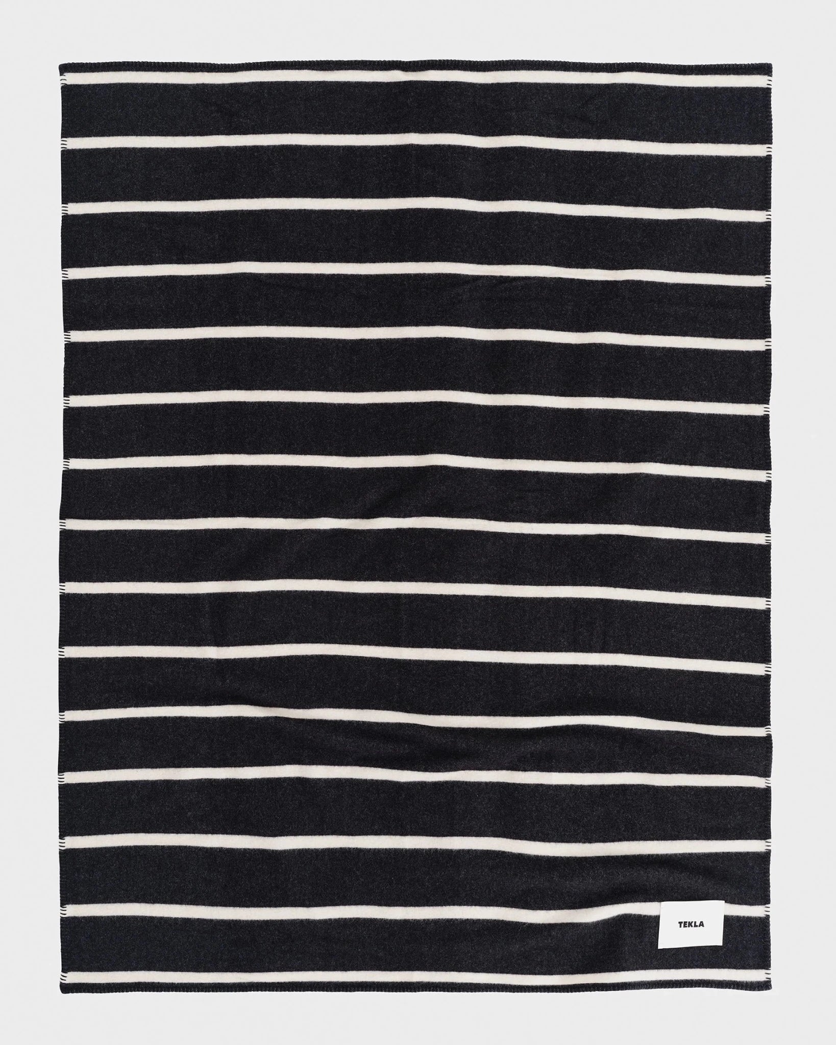 Lambswool Blanket - District Furniture