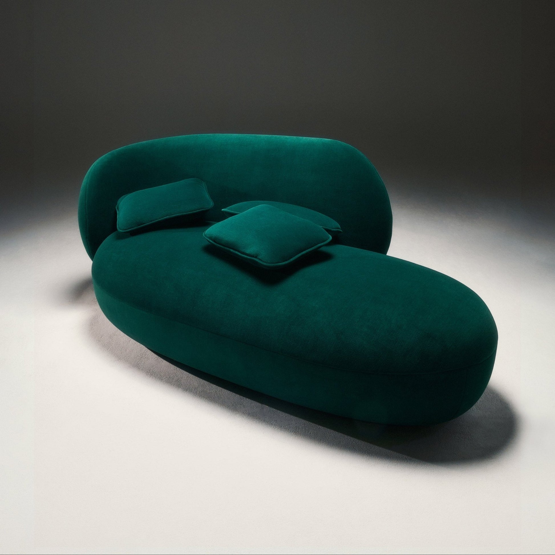 Oaze Sofa - District Furniture