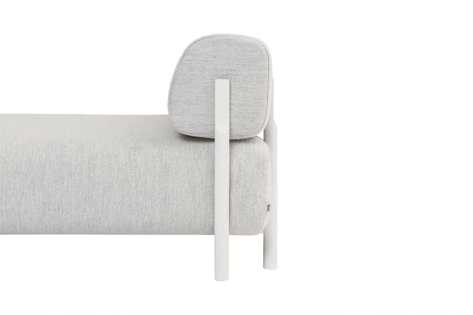 Palo Lounger - District Furniture