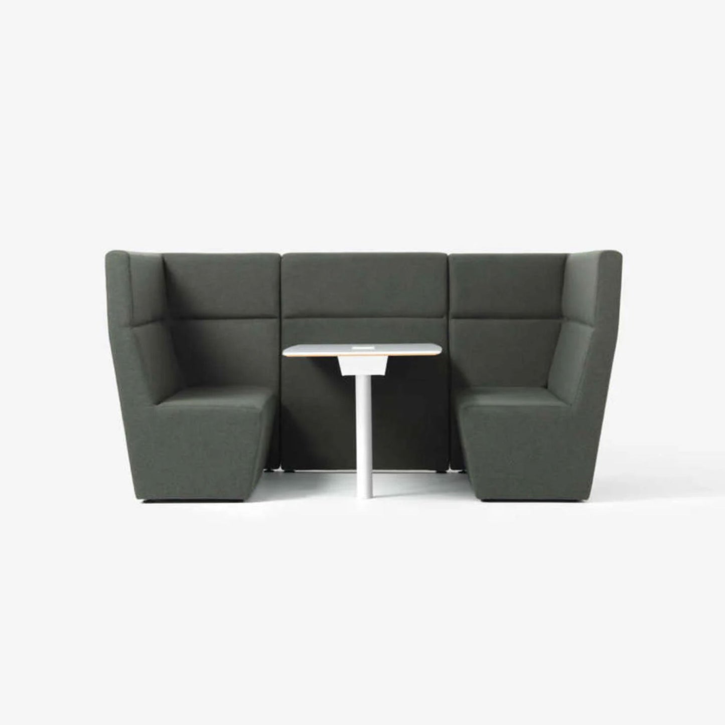 Paramount Quarters - Single Seat - District Furniture