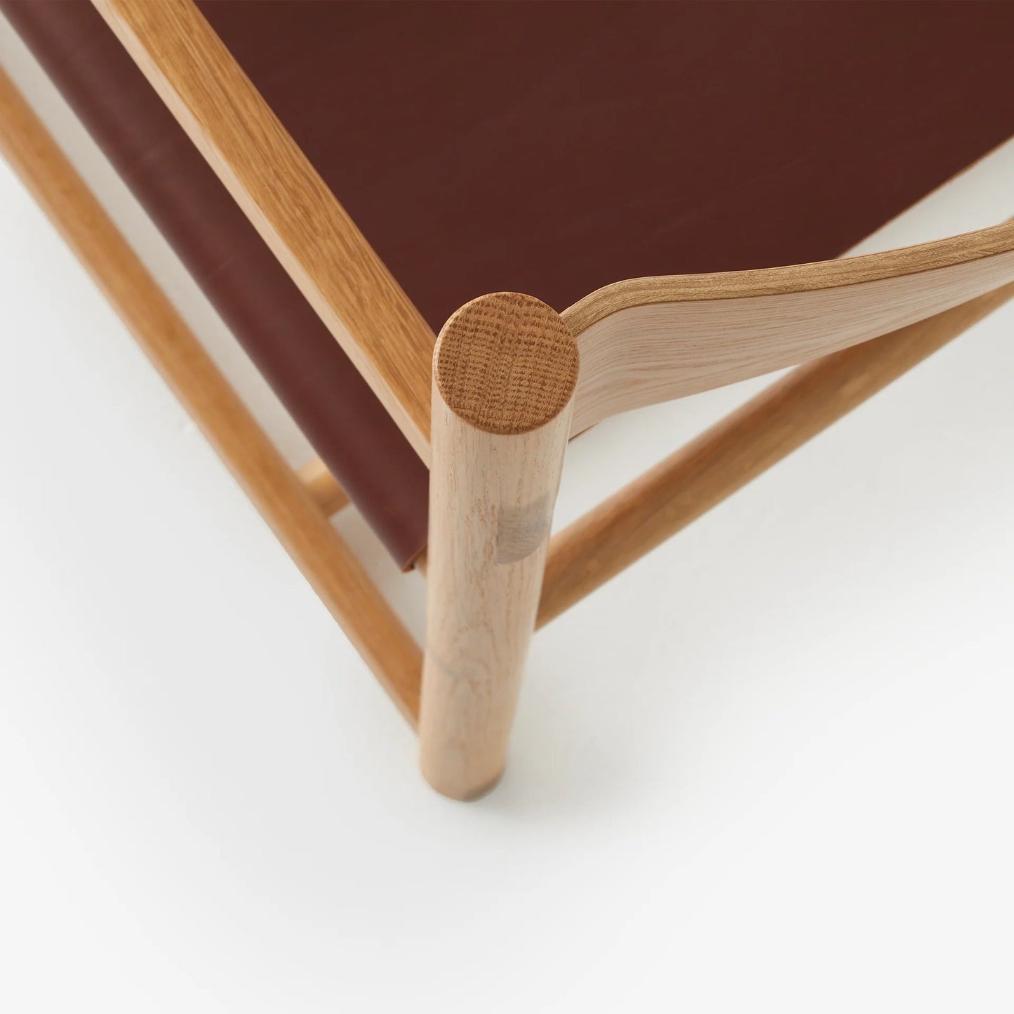 Passenger Chair - District Furniture