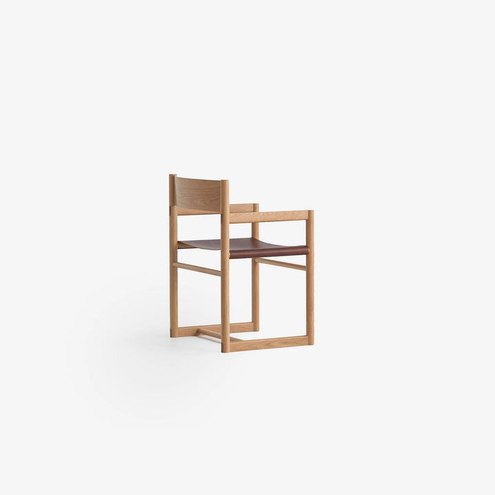 Passenger Chair - District Furniture