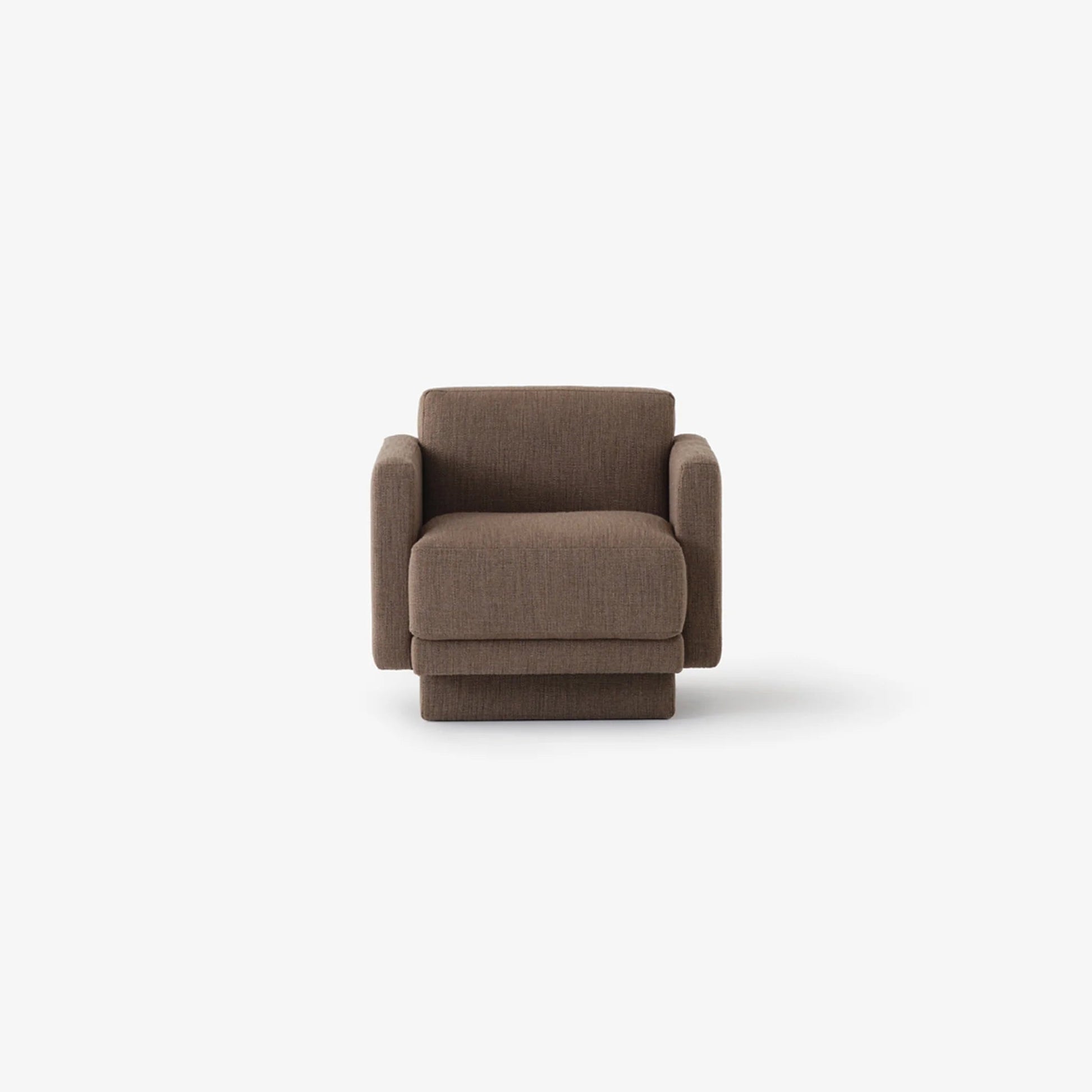 Portrait Chair - District Furniture