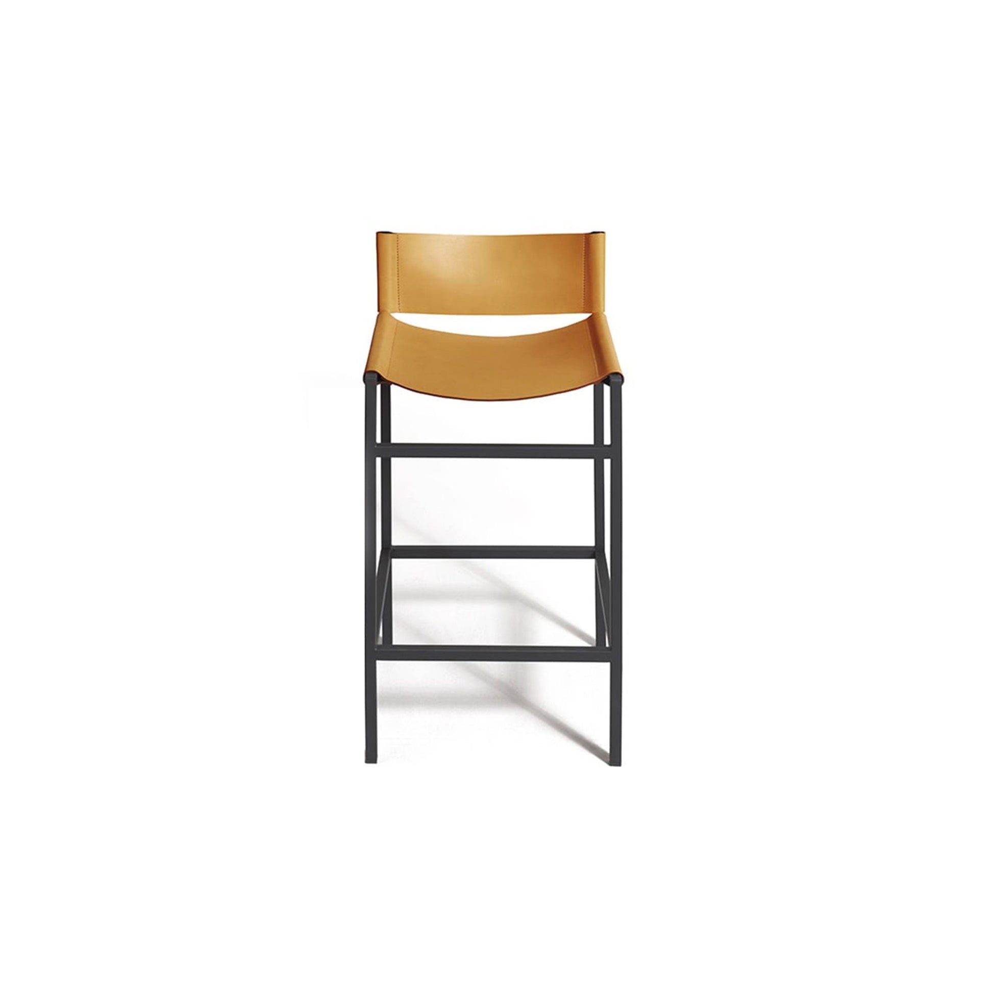 Rea Chair - District Furniture
