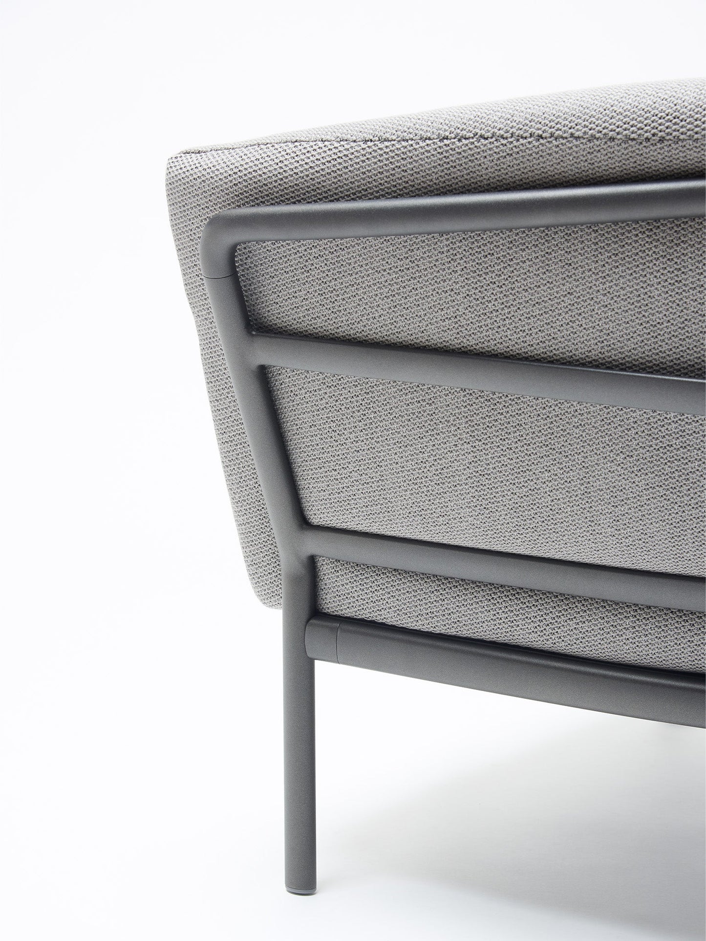 Ria Soft Daybed - District Furniture