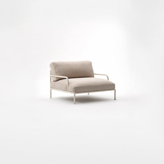 Roè Armchair with Armrests - District Furniture