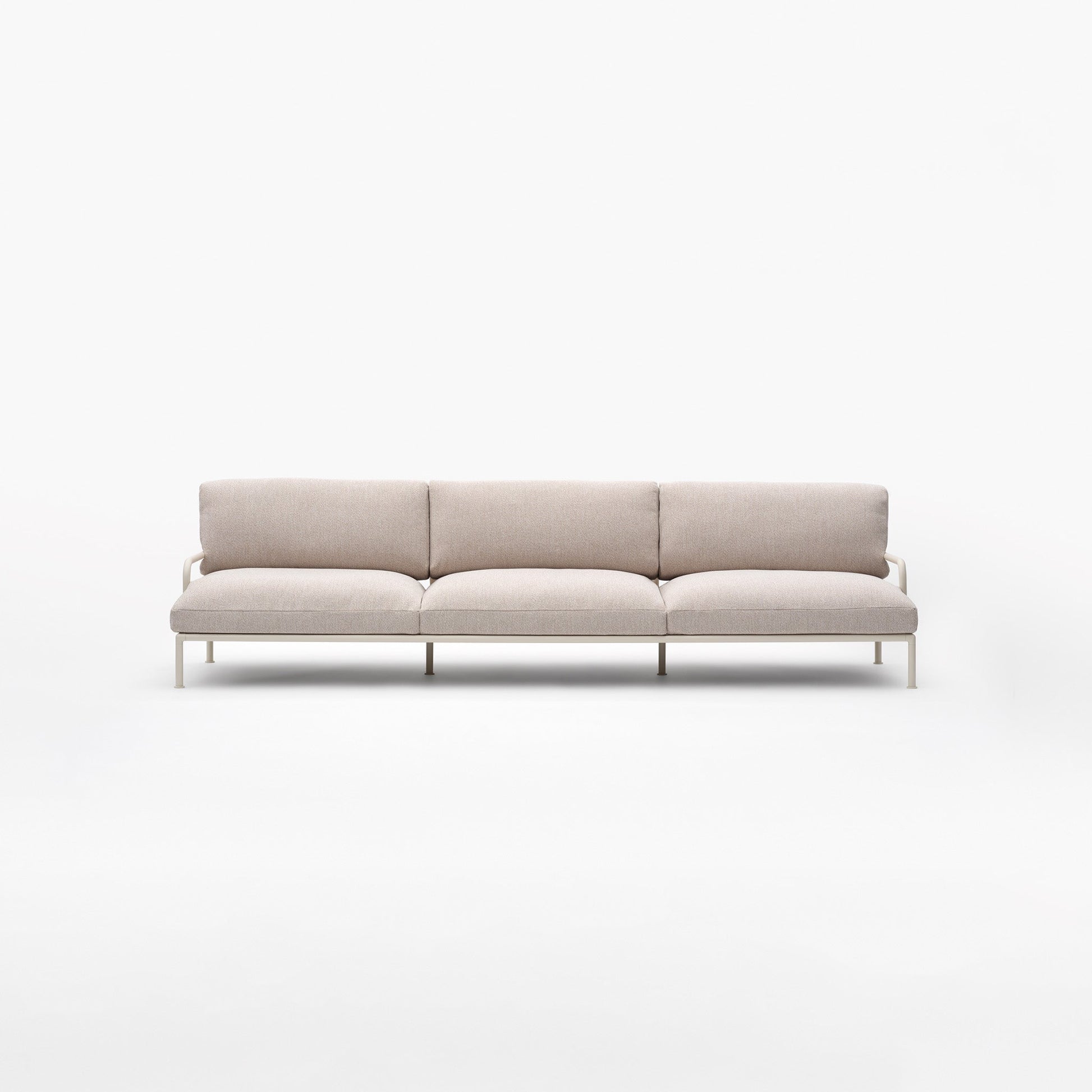 Roè Sofa With Armrests - District Furniture