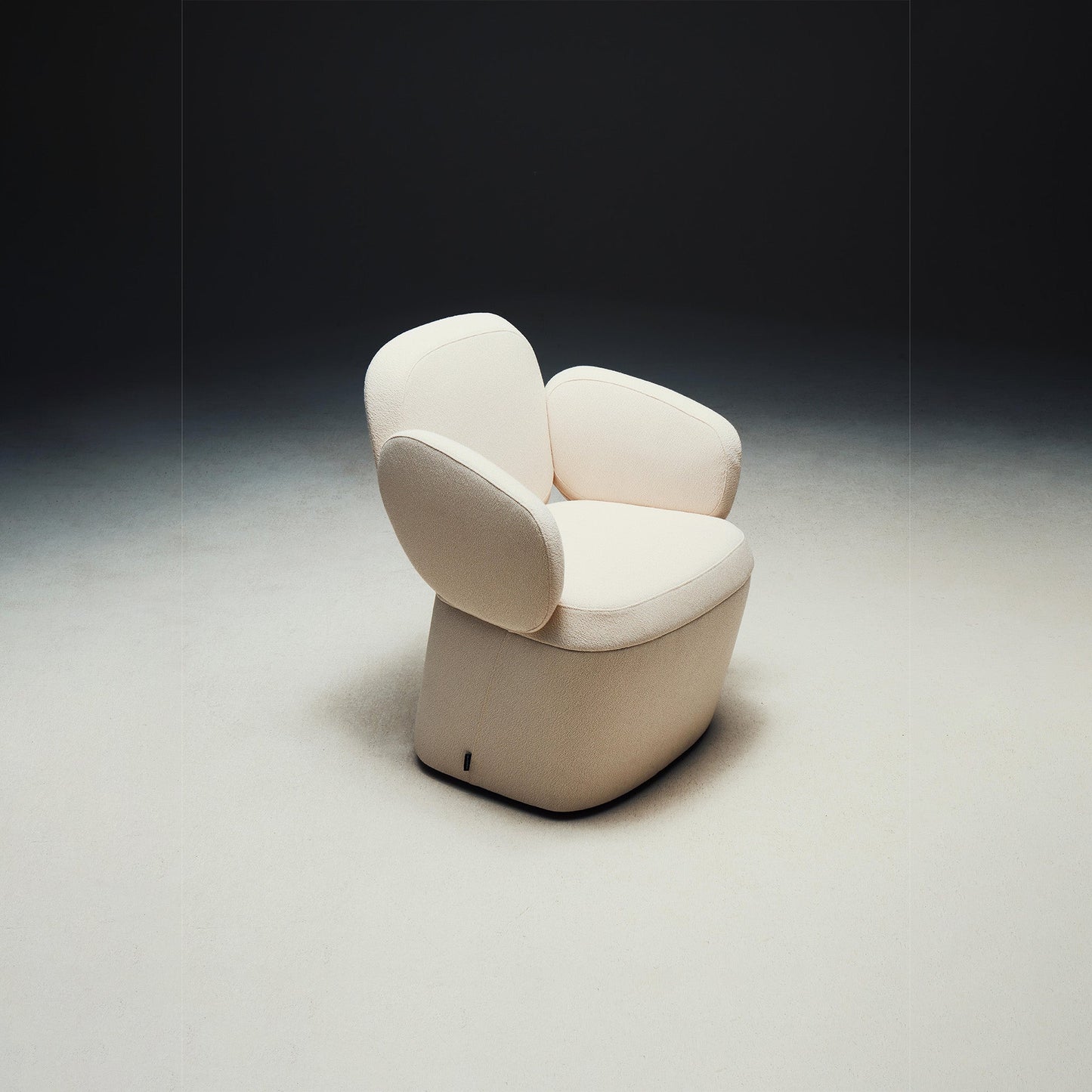 Sassi Chair - District Furniture