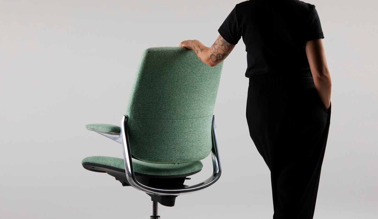 Smart Conference - District Furniture