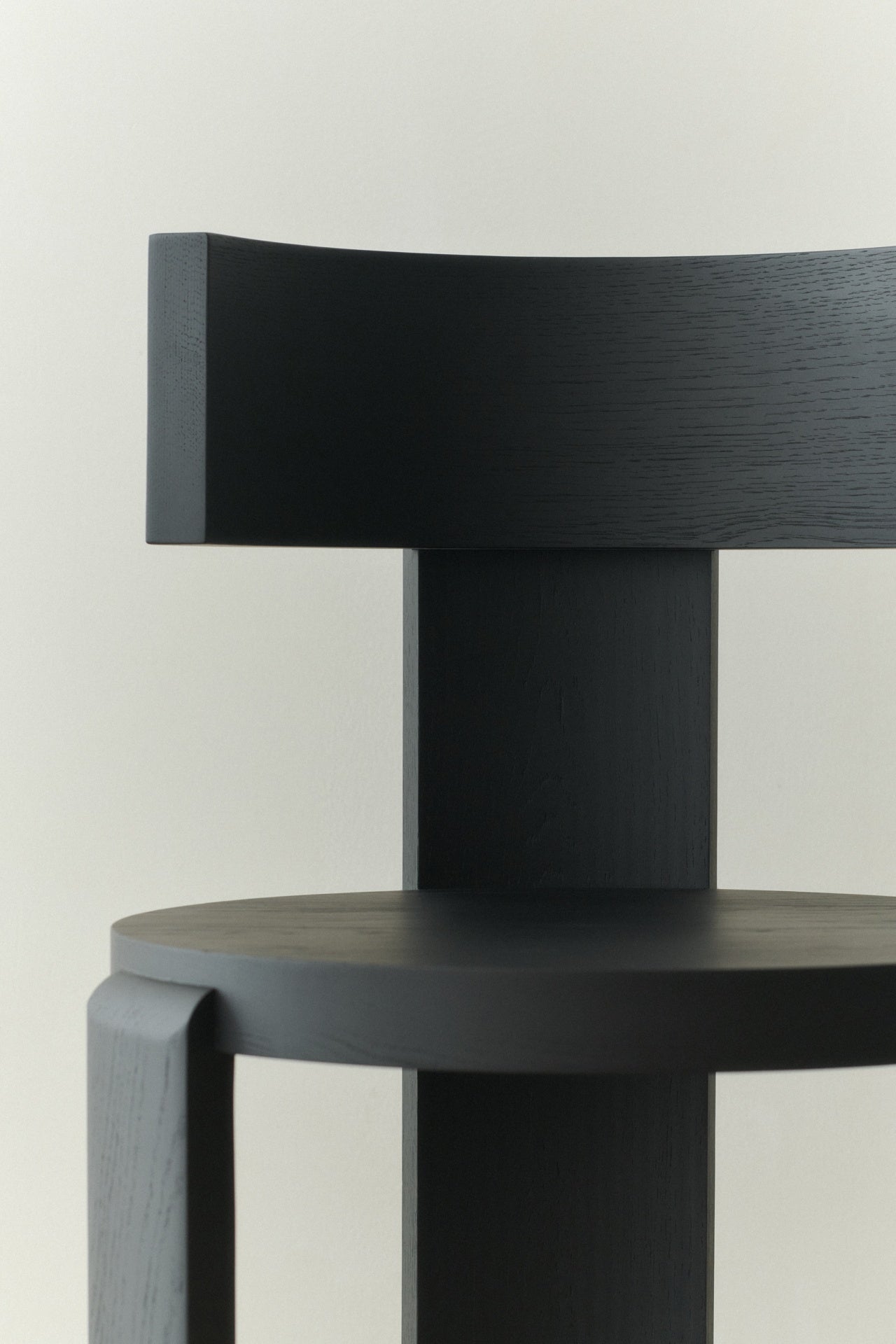 Spina Chair - District Furniture
