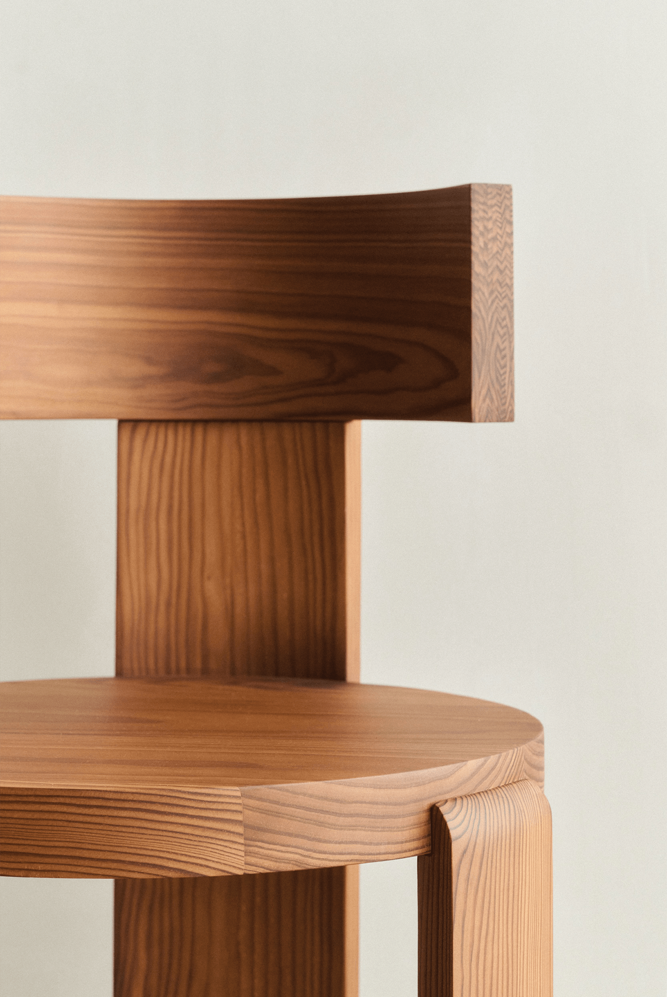 Spina Chair - District Furniture
