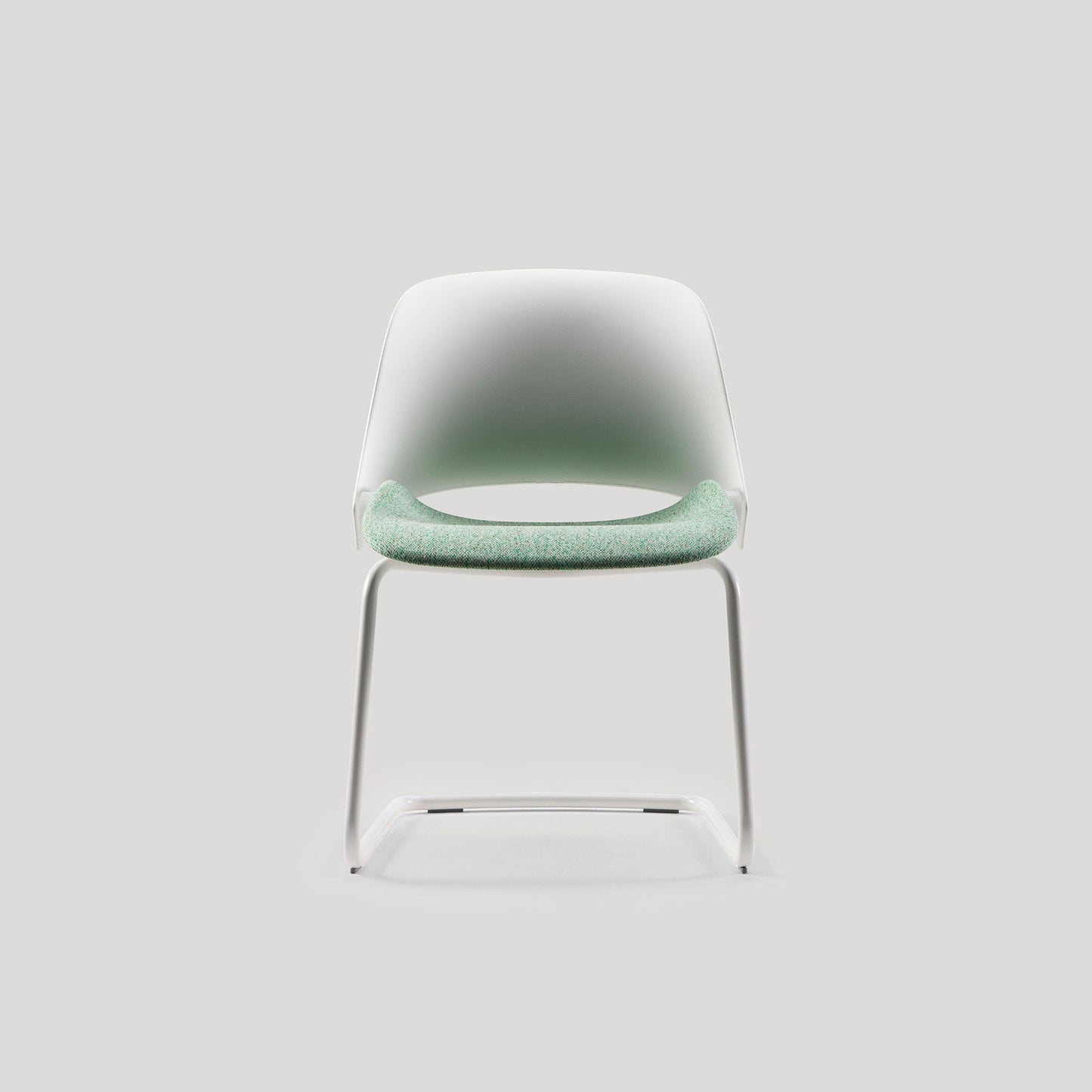 Trea - District Furniture