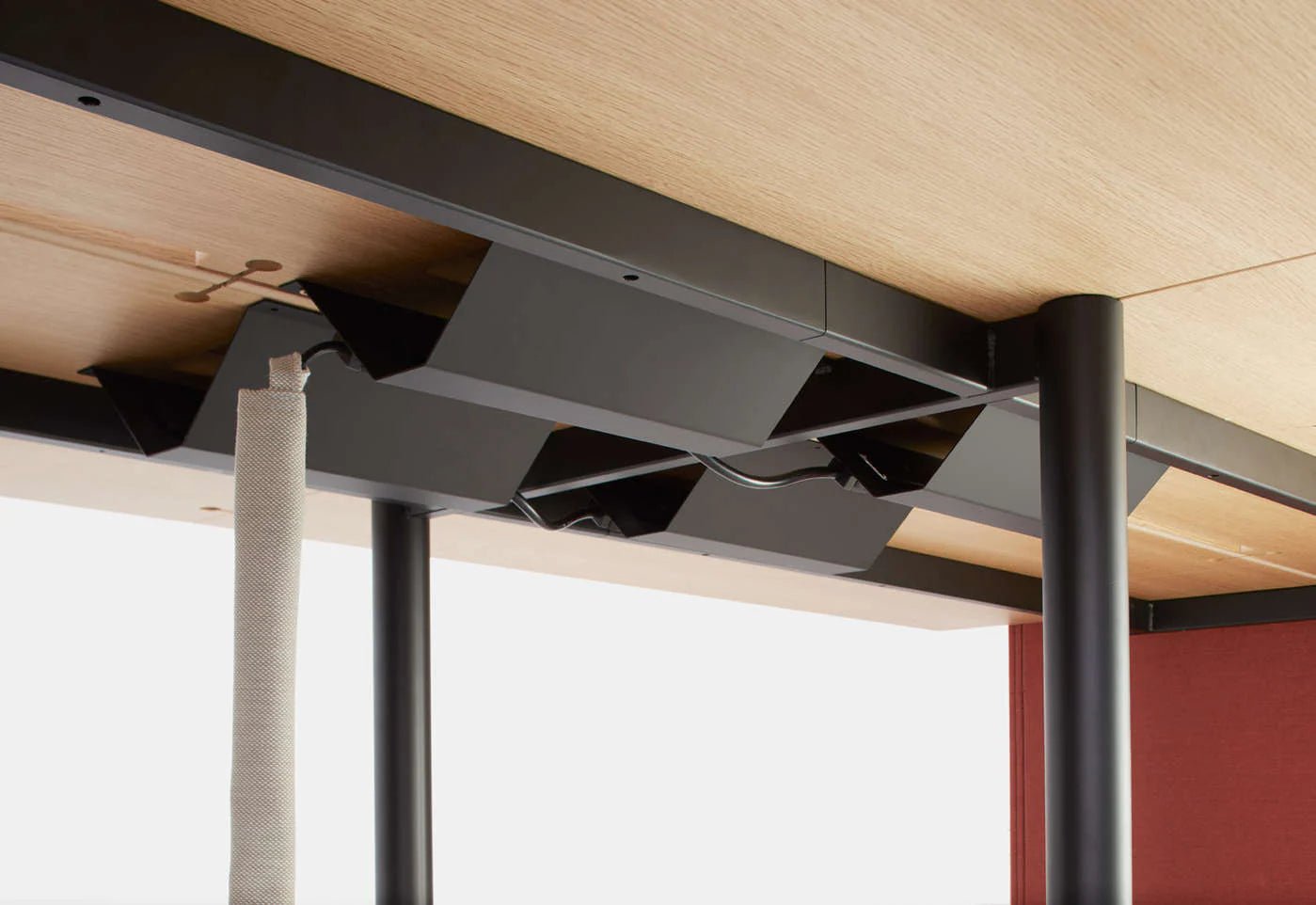 Underline Workstation - District Furniture